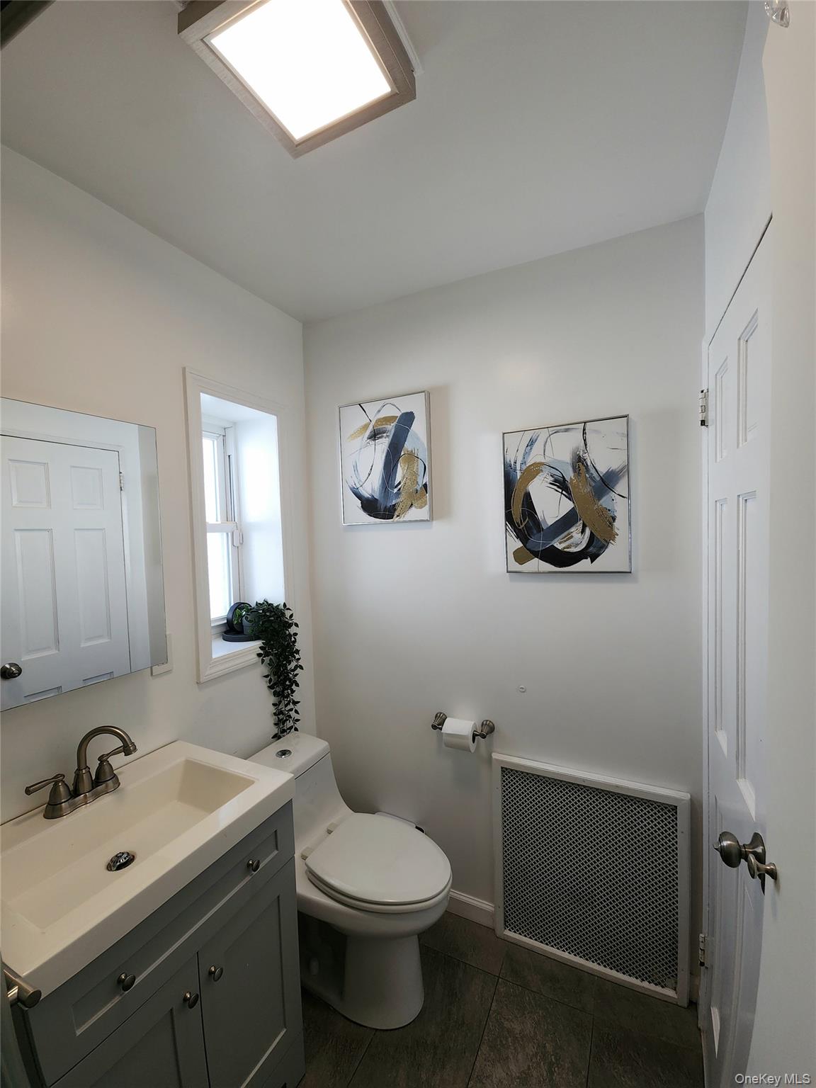 #9 photo, 2711 Dewitt Place, Bronx , NY 10469