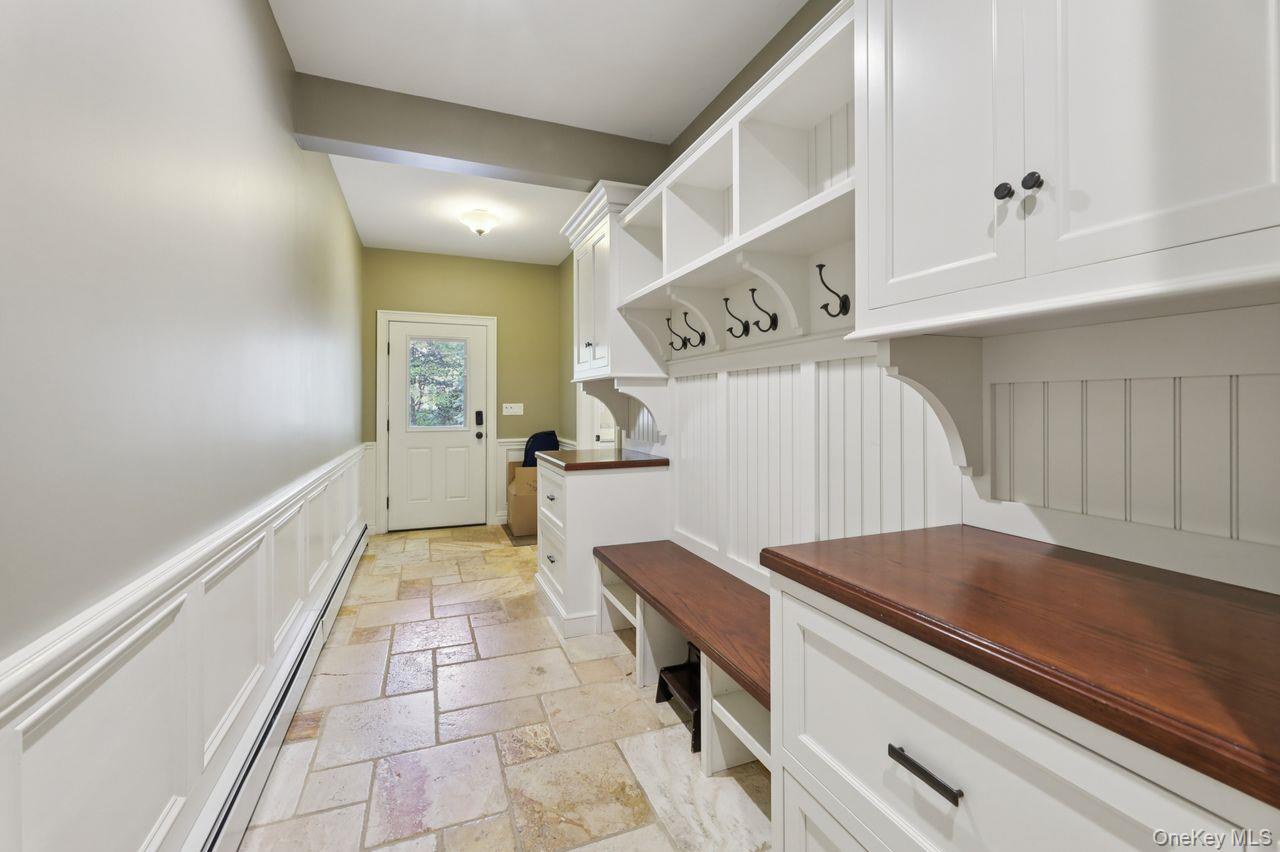 #16 photo, 39 Oxford Drive, Montebello , NY 10901