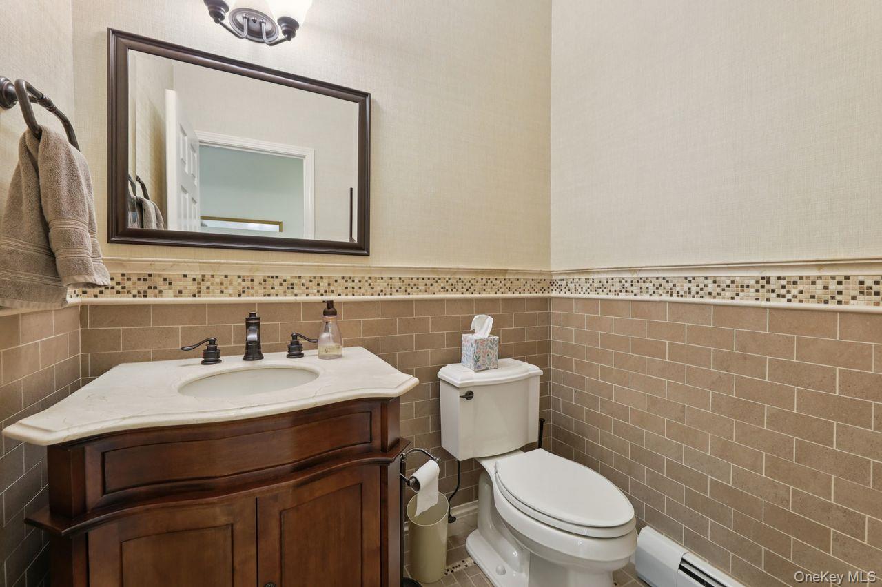 #8 photo, 39 Oxford Drive, Montebello , NY 10901