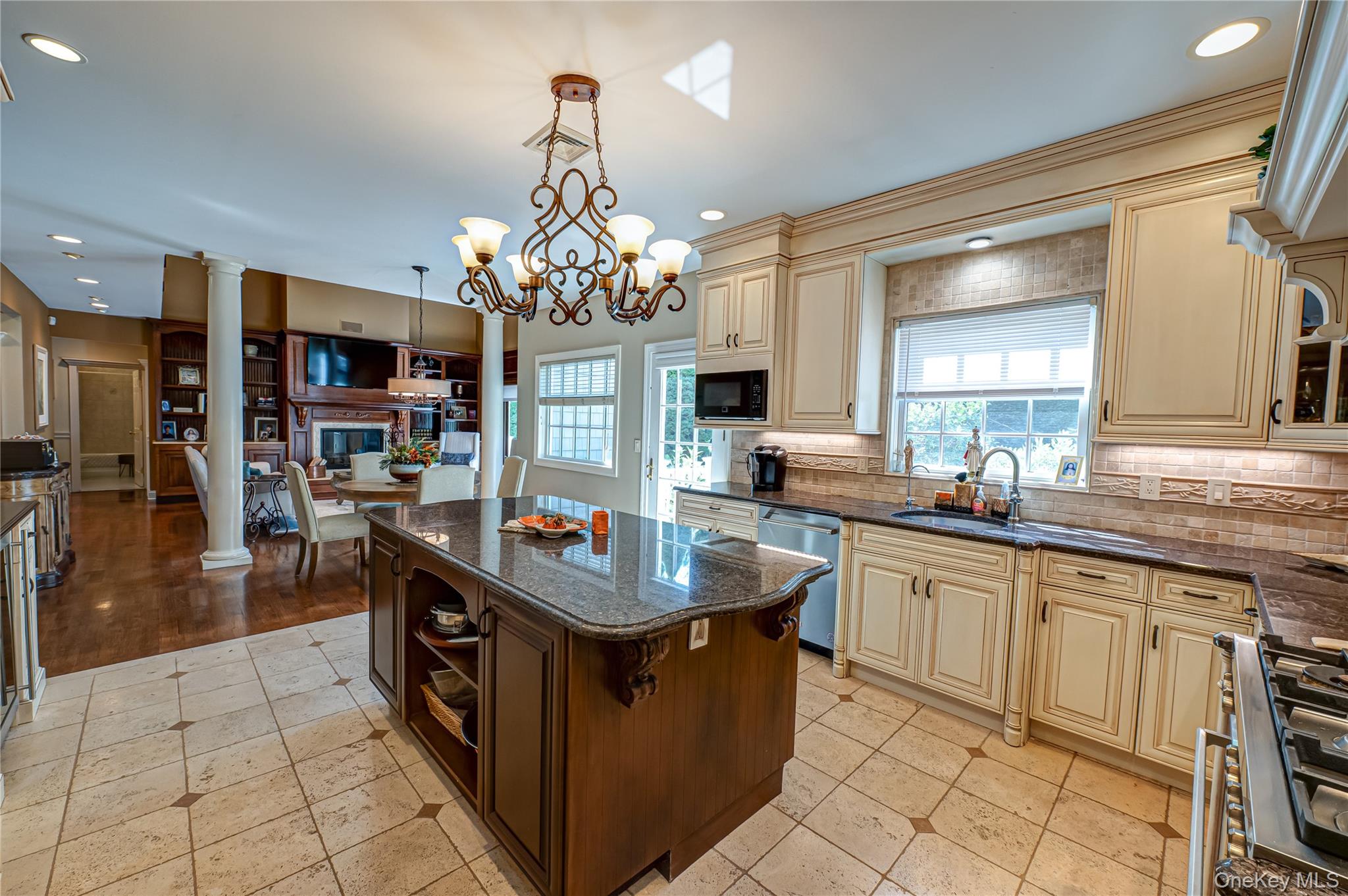 #16 photo, 2 True Harbour Way, West Islip , NY 11795