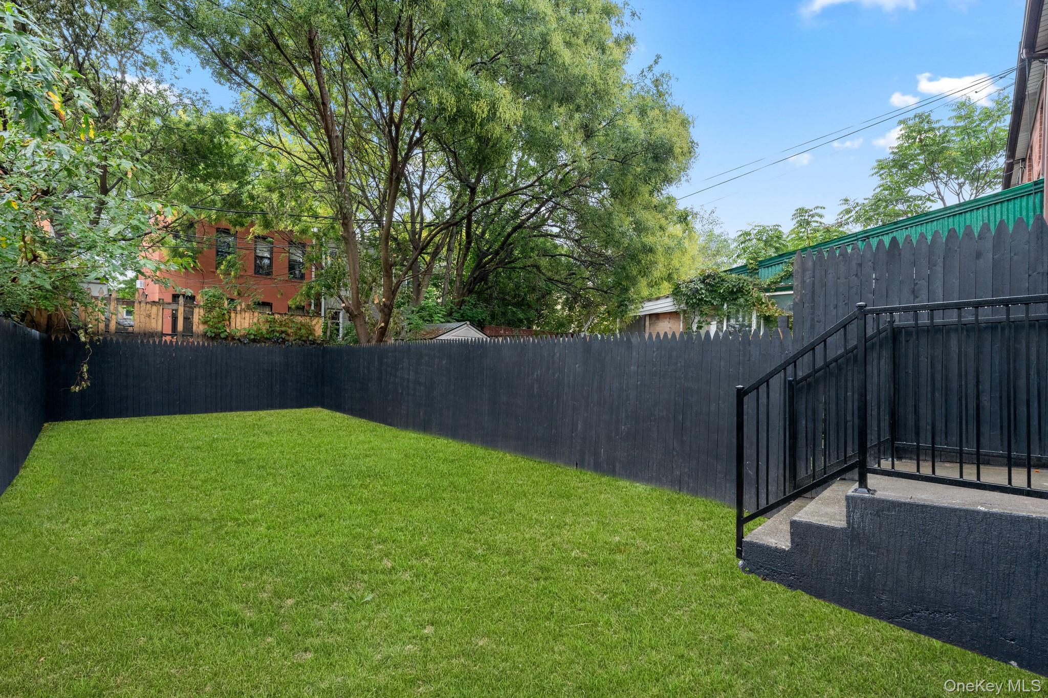 #15 photo, 671 Saratoga Avenue, Brooklyn , NY 11212