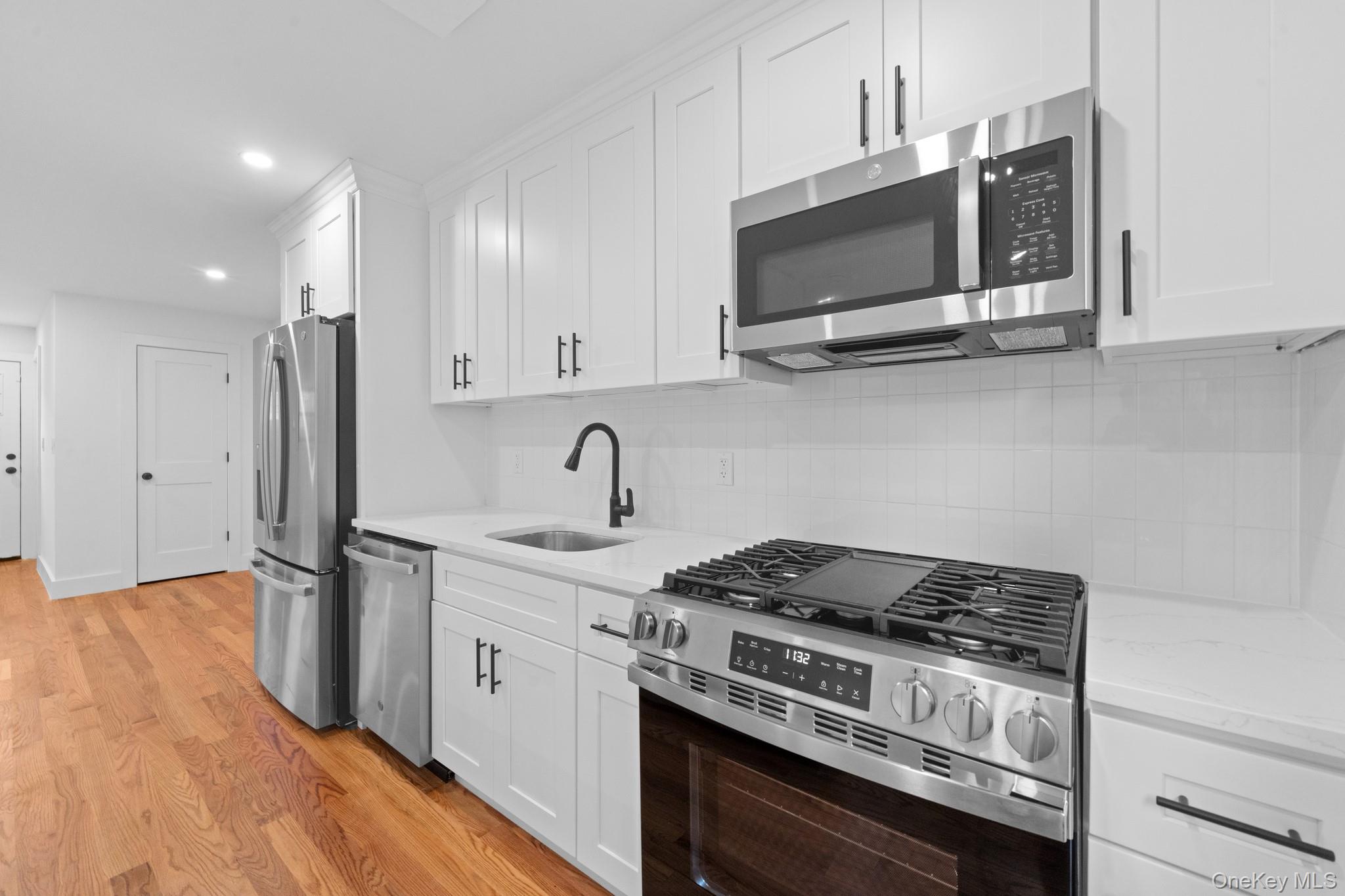 #3 photo, 671 Saratoga Avenue, Brooklyn , NY 11212