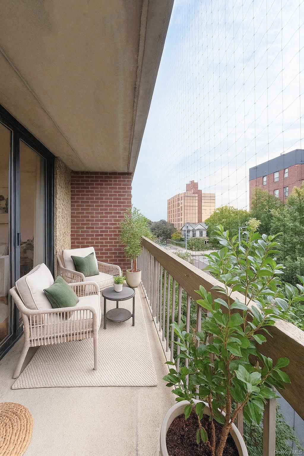 #13 photo, 13777 45 Avenue, クイーンズ区 Flushing , NY 11355