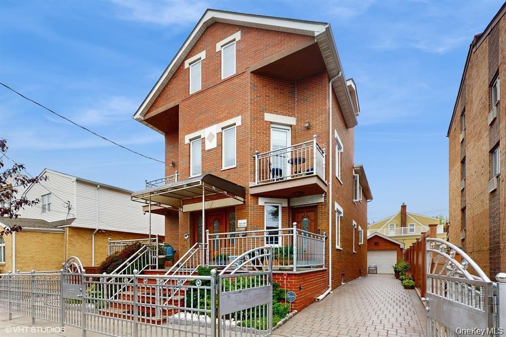 #1 photo, 64-13 72 St, Middle Village , NY 11379