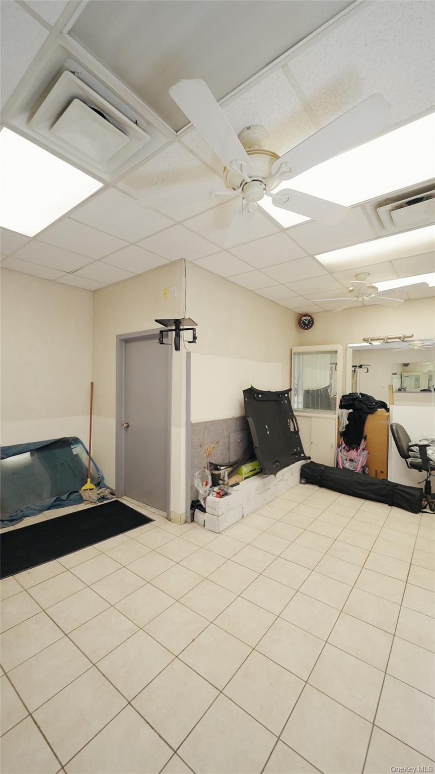 #12 photo, 10 Jerusalem Avenue, ナッソー郡 Hempstead , NY 11550