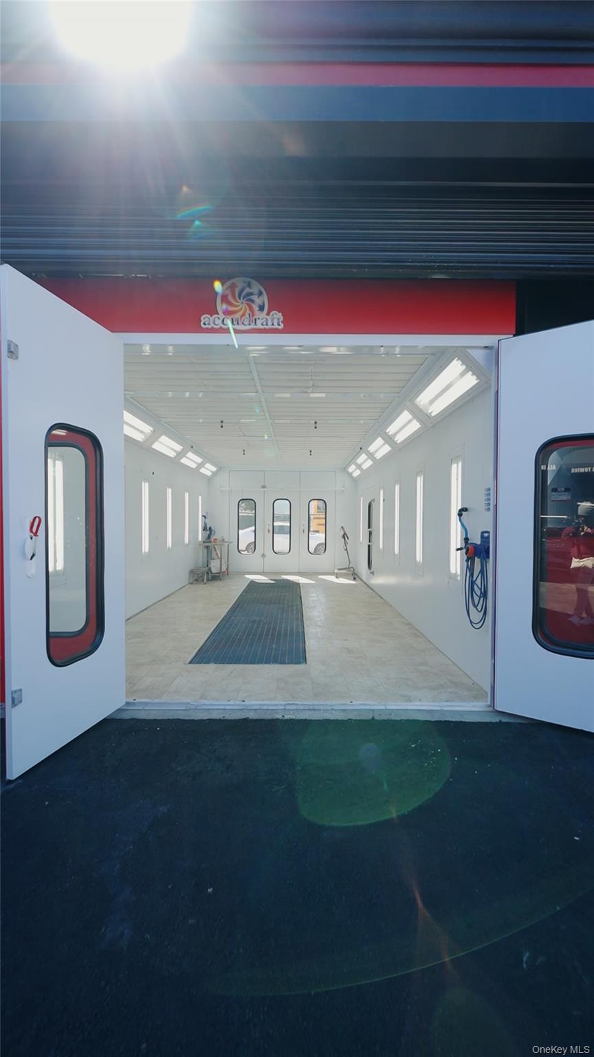 #16 photo, 10 Jerusalem Avenue, ナッソー郡 Hempstead , NY 11550