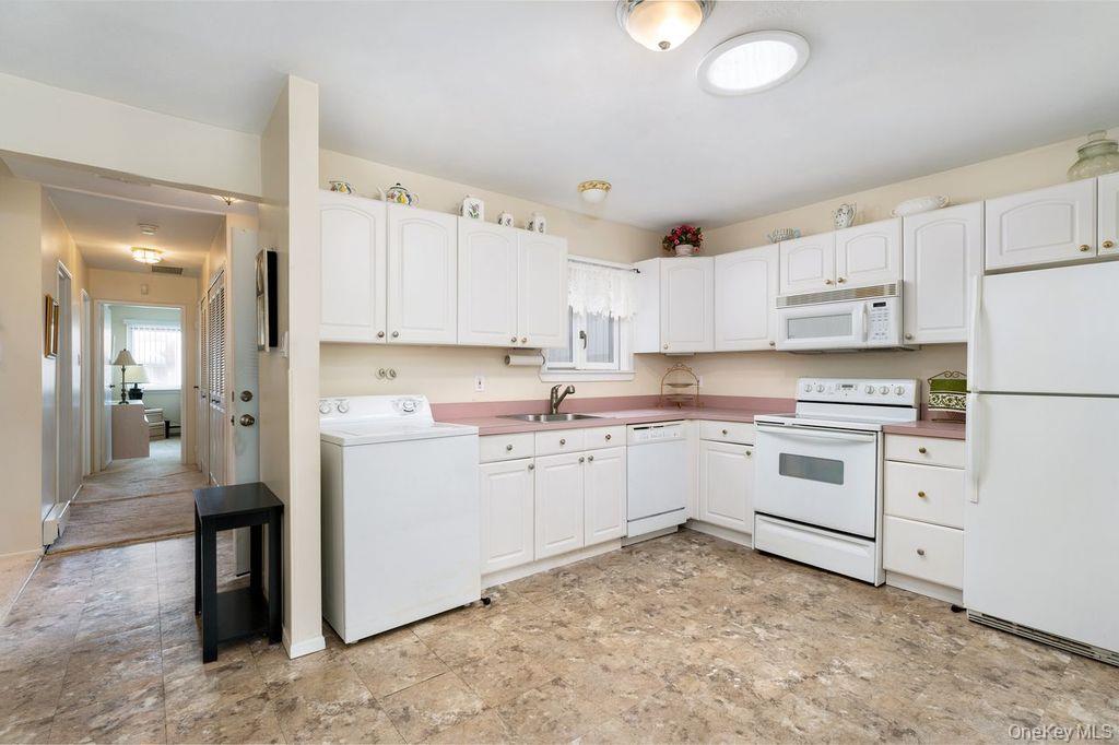 #5 photo, 182 Strathmore Gate Drive, 东长岛 Stony Brook , NY 11790