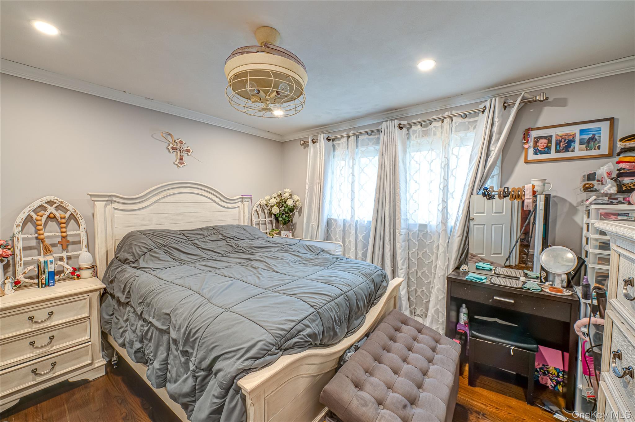 #6 photo, 118 West 6th Street West 6th Street, West Islip , NY 11795