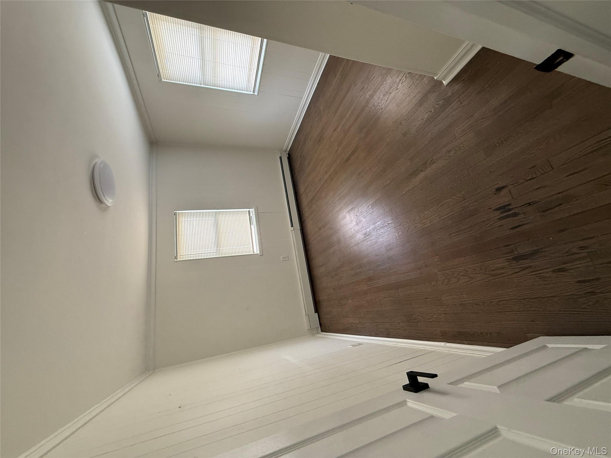 #9 photo, 455 Clayton Street, サフォーク郡 Central Islip , NY 11722