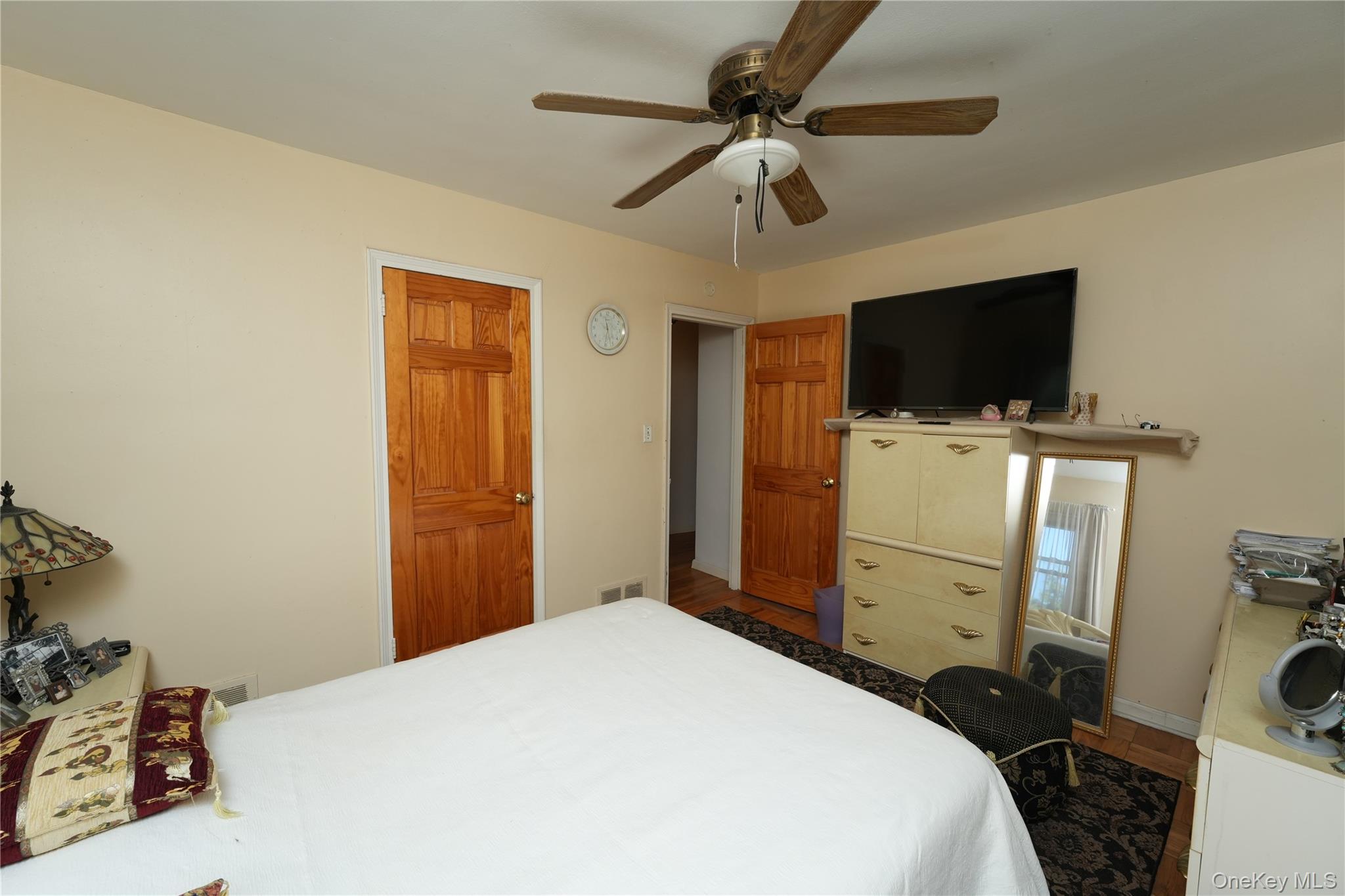 #7 photo, 368 Merrifield Avenue, Oceanside , NY 11572