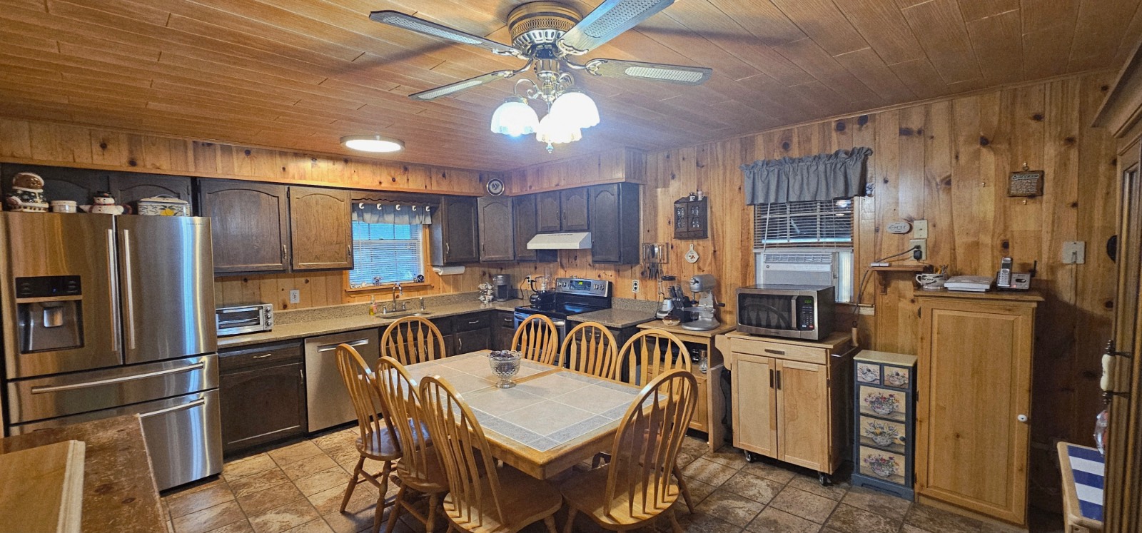 #10 photo, 50 N. Trainor Ave, サフォーク郡 Manorville , NY 11949