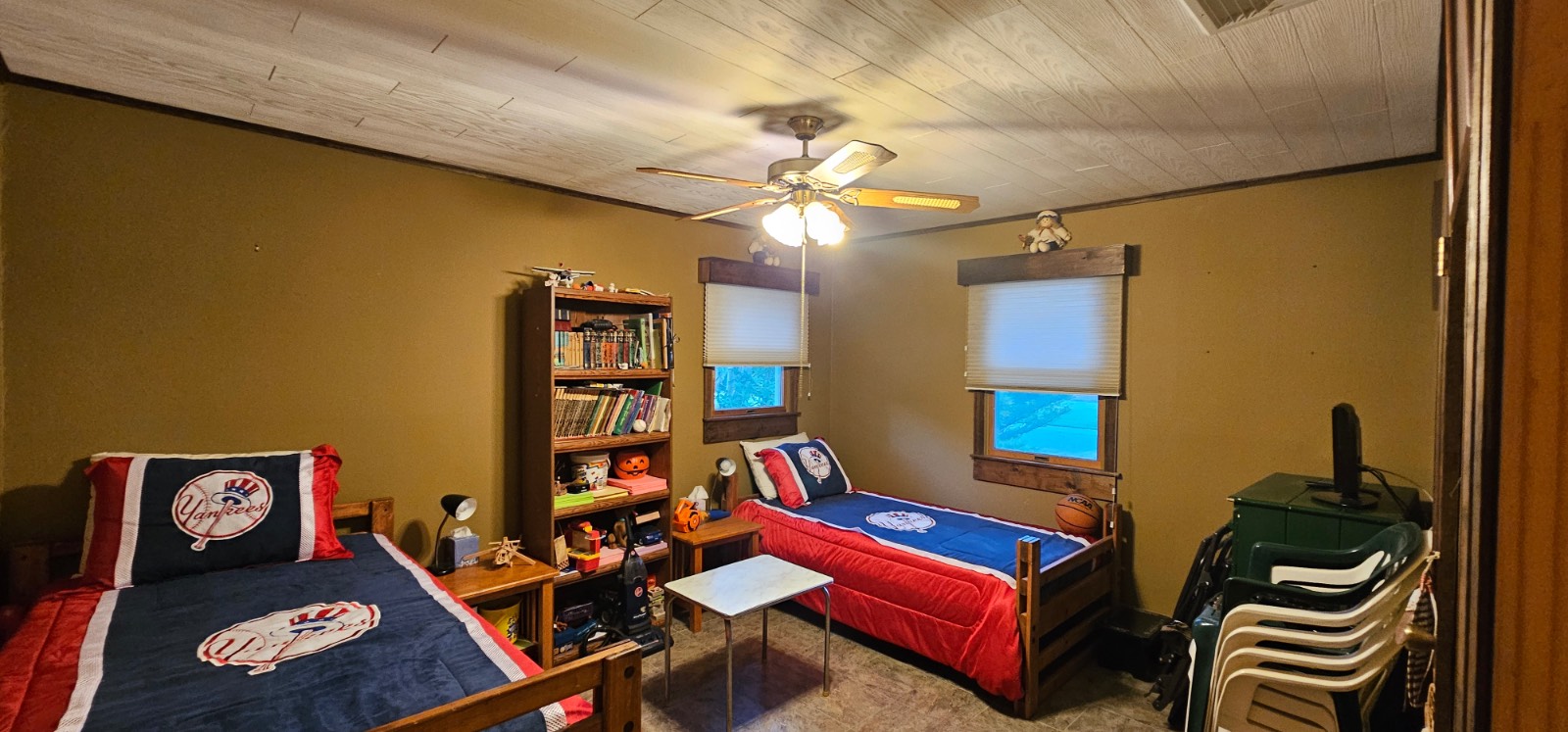 #13 photo, 50 N. Trainor Ave, サフォーク郡 Manorville , NY 11949