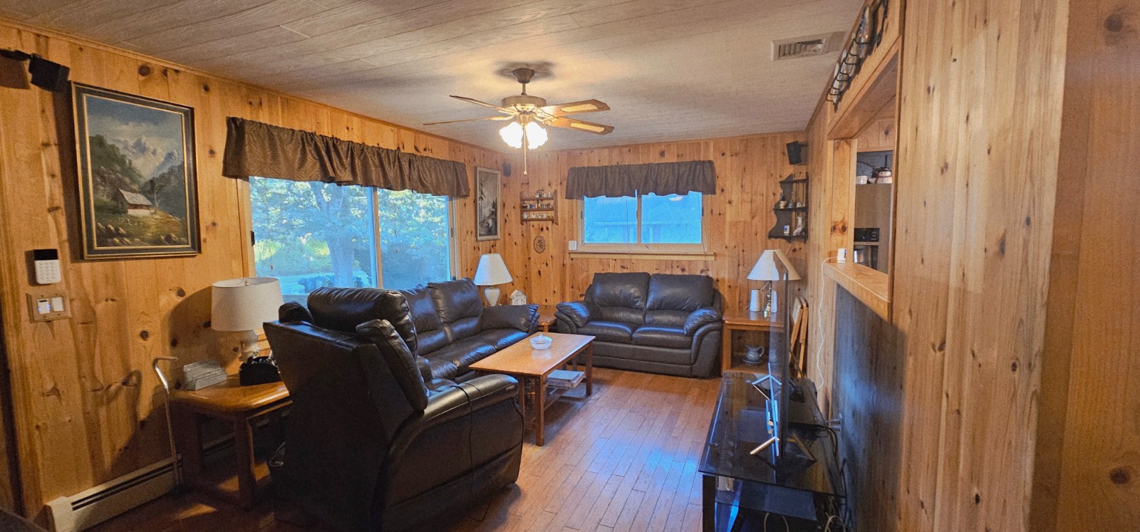 #5 photo, 50 N. Trainor Ave, サフォーク郡 Manorville , NY 11949