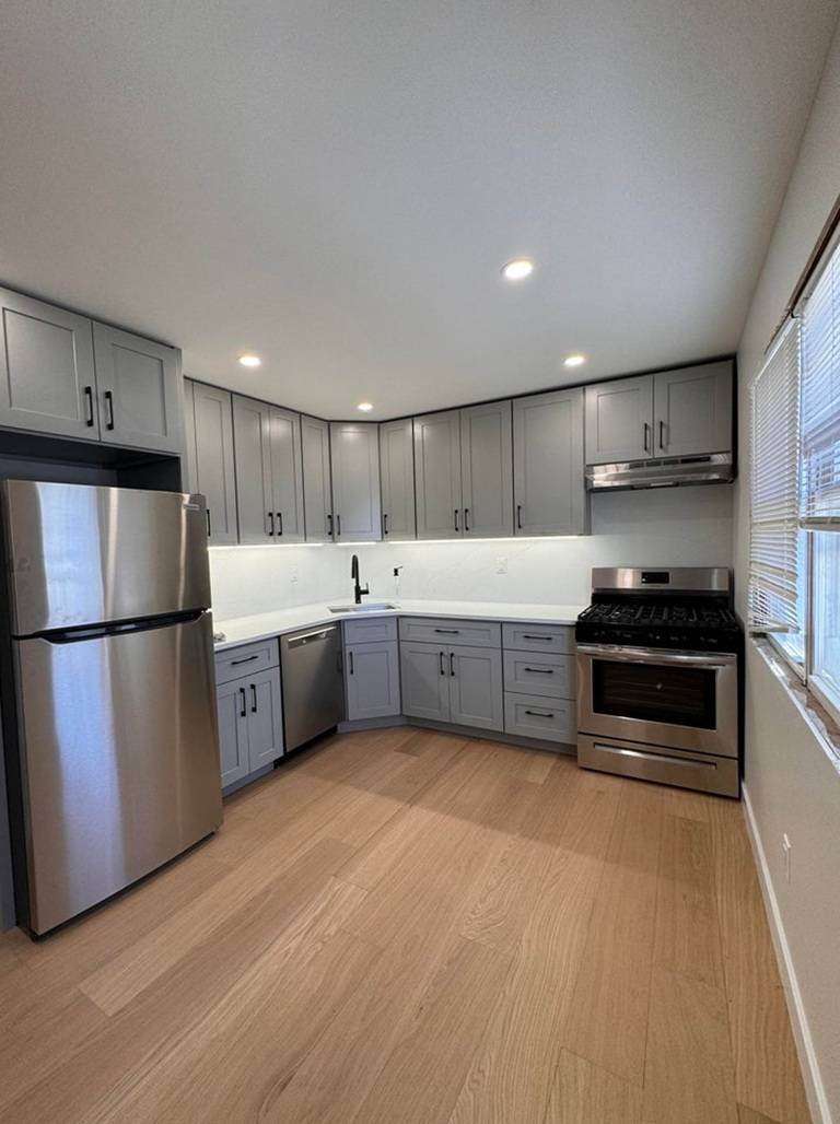 #5 photo, 33 Gower St, スタテンアイランド Staten Island , NY 10314