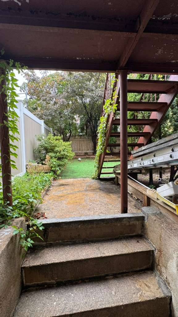 #13 photo, 1124 East 100th Street, Canarsie , NY 11236