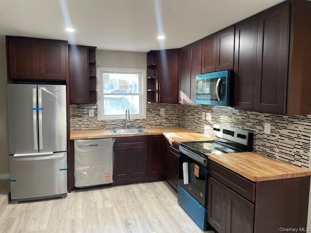 #1 photo, Central Islip, Central Islip , NY 11722