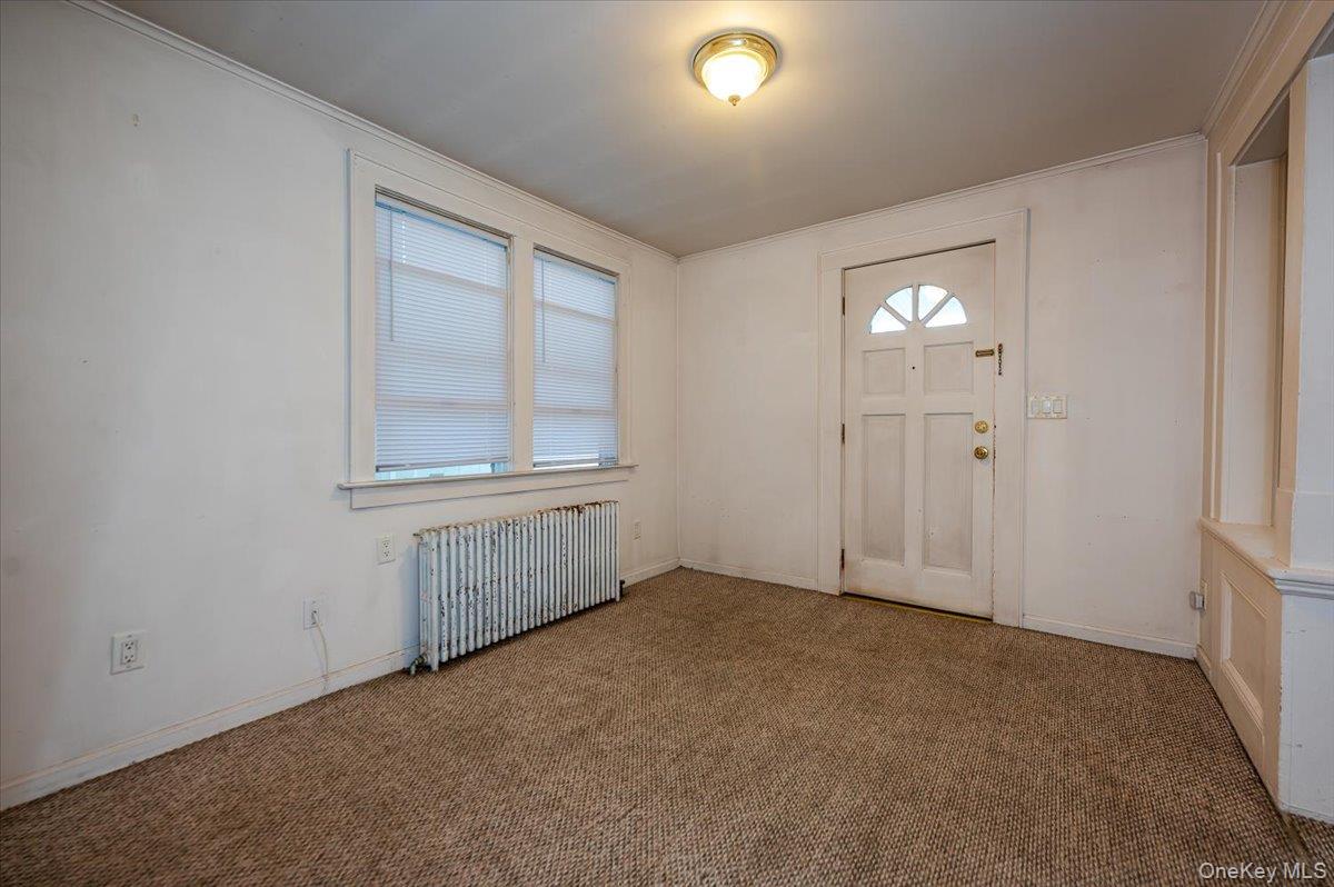 #2 photo, 542 May Street, ナッソー郡 South Hempstead , NY 11550