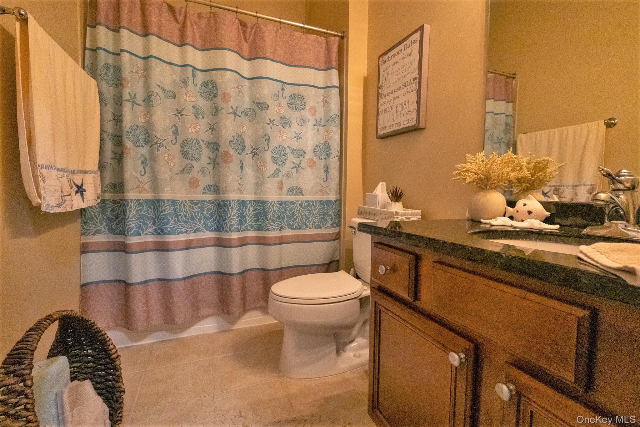 #20 photo, 24 Strangford Court, ナッソー郡 Oceanside , NY 11572