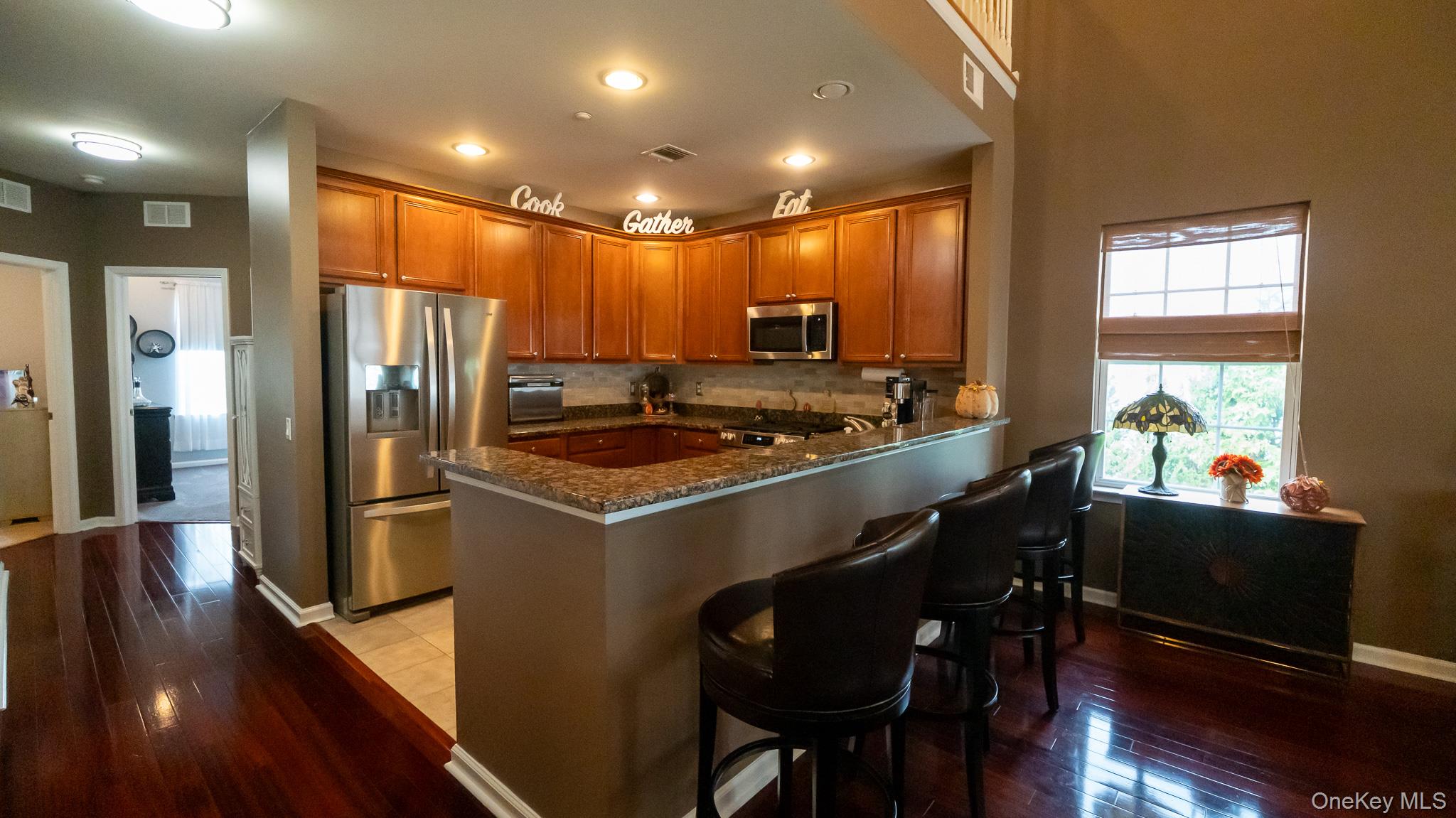 #5 photo, 24 Strangford Court, ナッソー郡 Oceanside , NY 11572