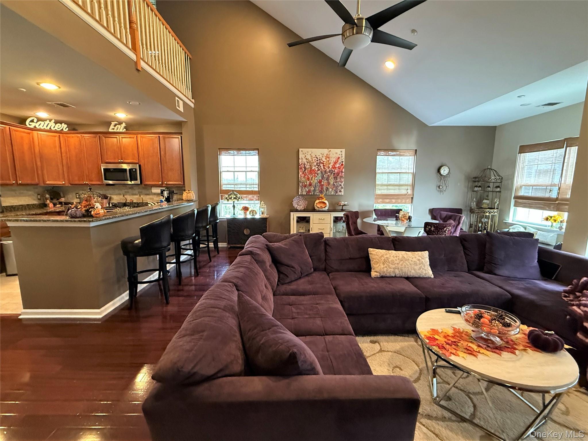 #7 photo, 24 Strangford Court, ナッソー郡 Oceanside , NY 11572