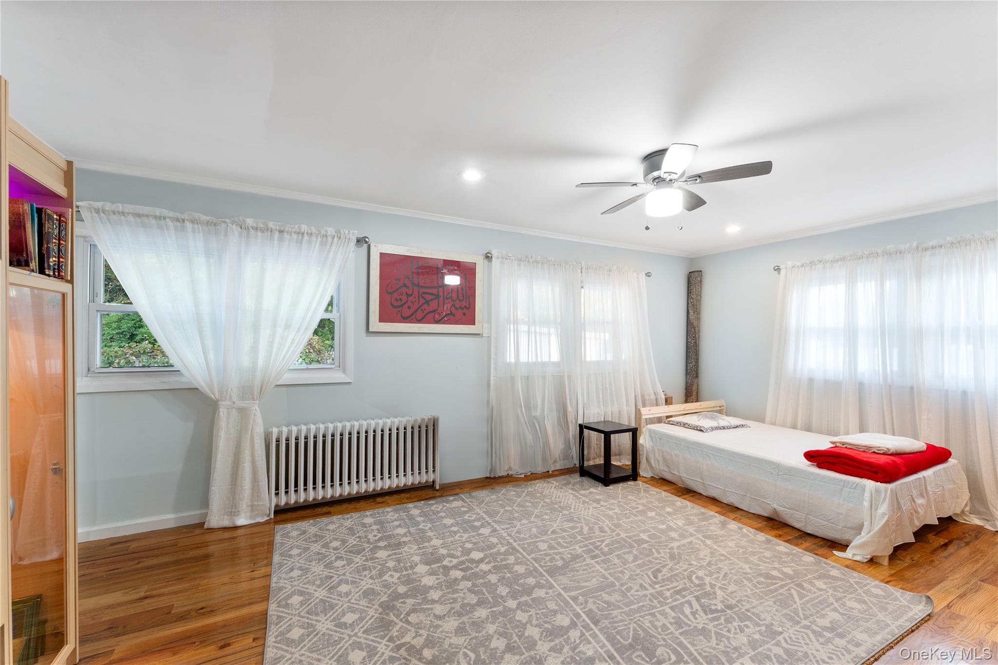 #14 photo, 174 Delaware Avenue, Freeport , NY 11520