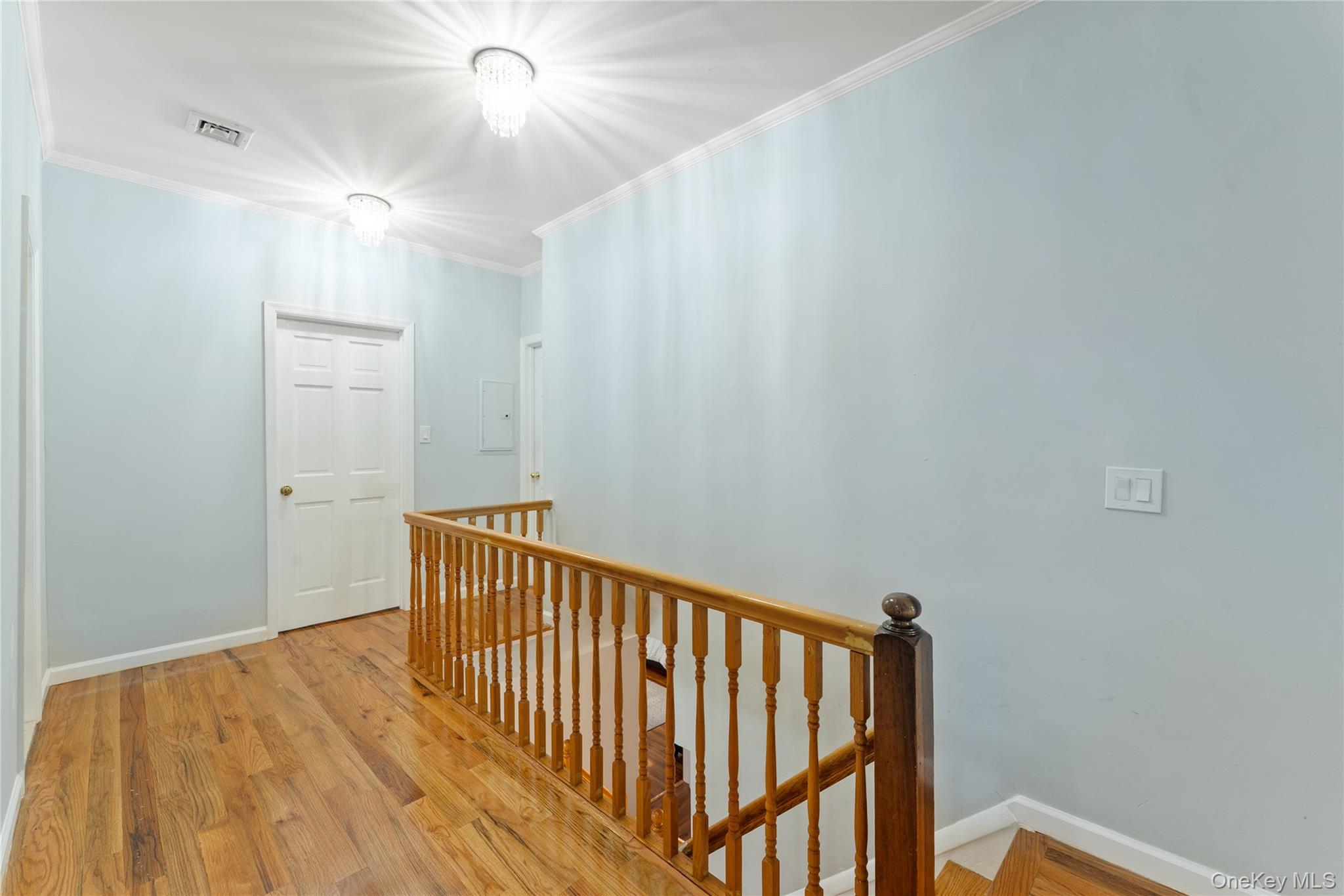 #15 photo, 174 Delaware Avenue, Freeport , NY 11520