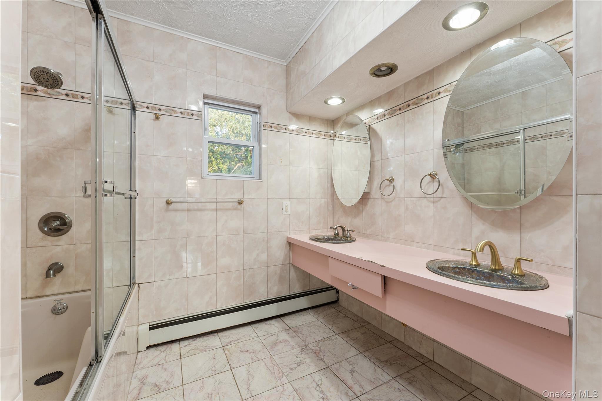 #17 photo, 174 Delaware Avenue, Freeport , NY 11520