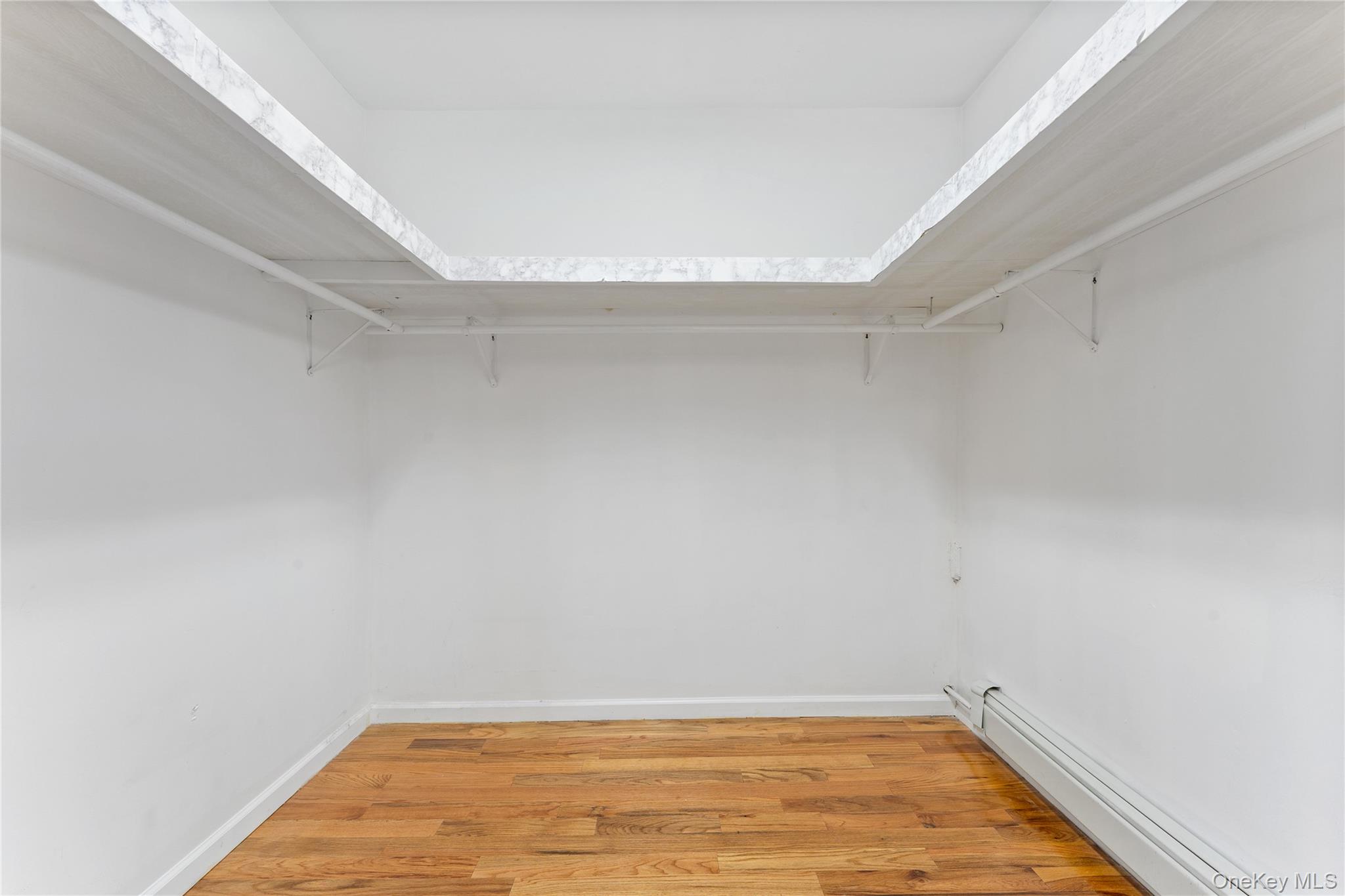 #20 photo, 174 Delaware Avenue, Freeport , NY 11520