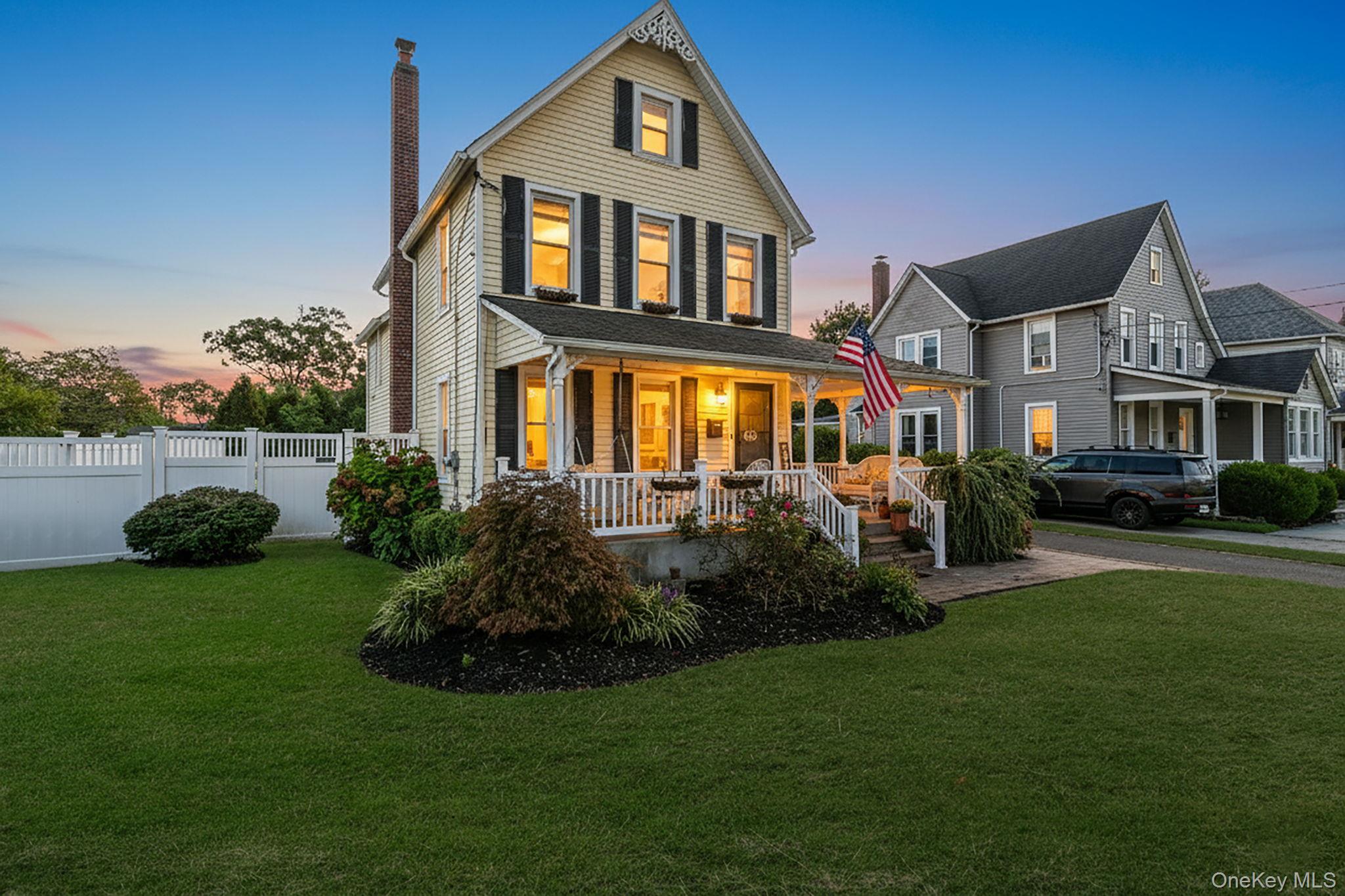 #7 photo, 219 North Ocean Avenue, Patchogue , NY 11772