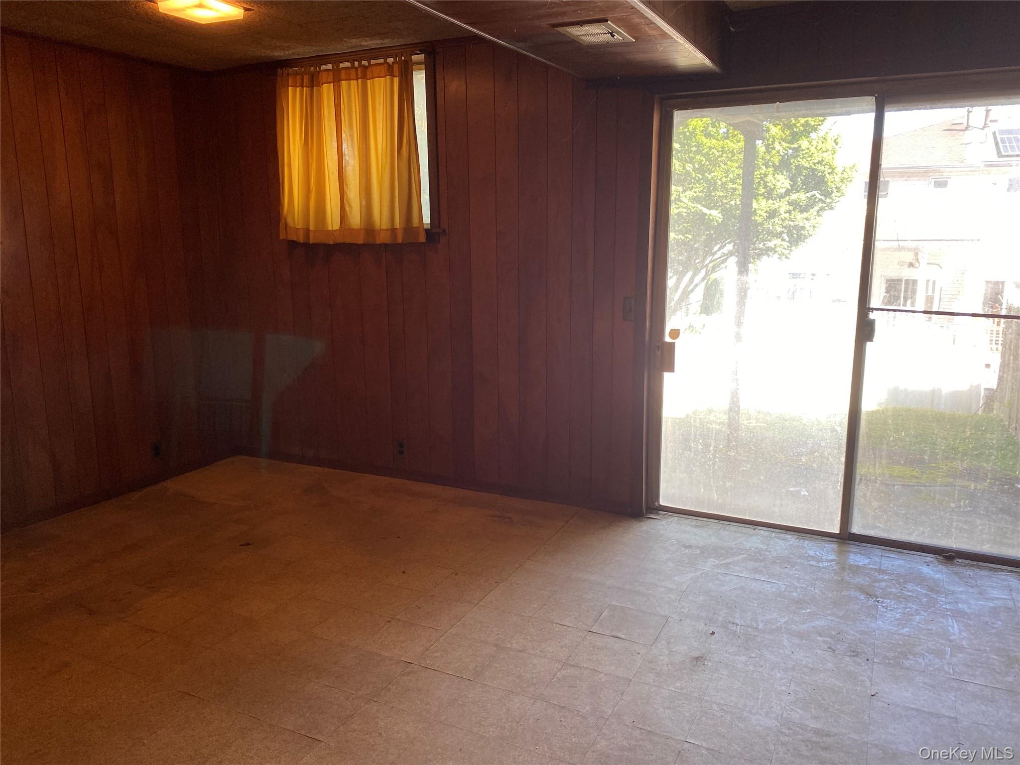 #16 photo, 4 Gerri Lane, Yonkers , NY 10703