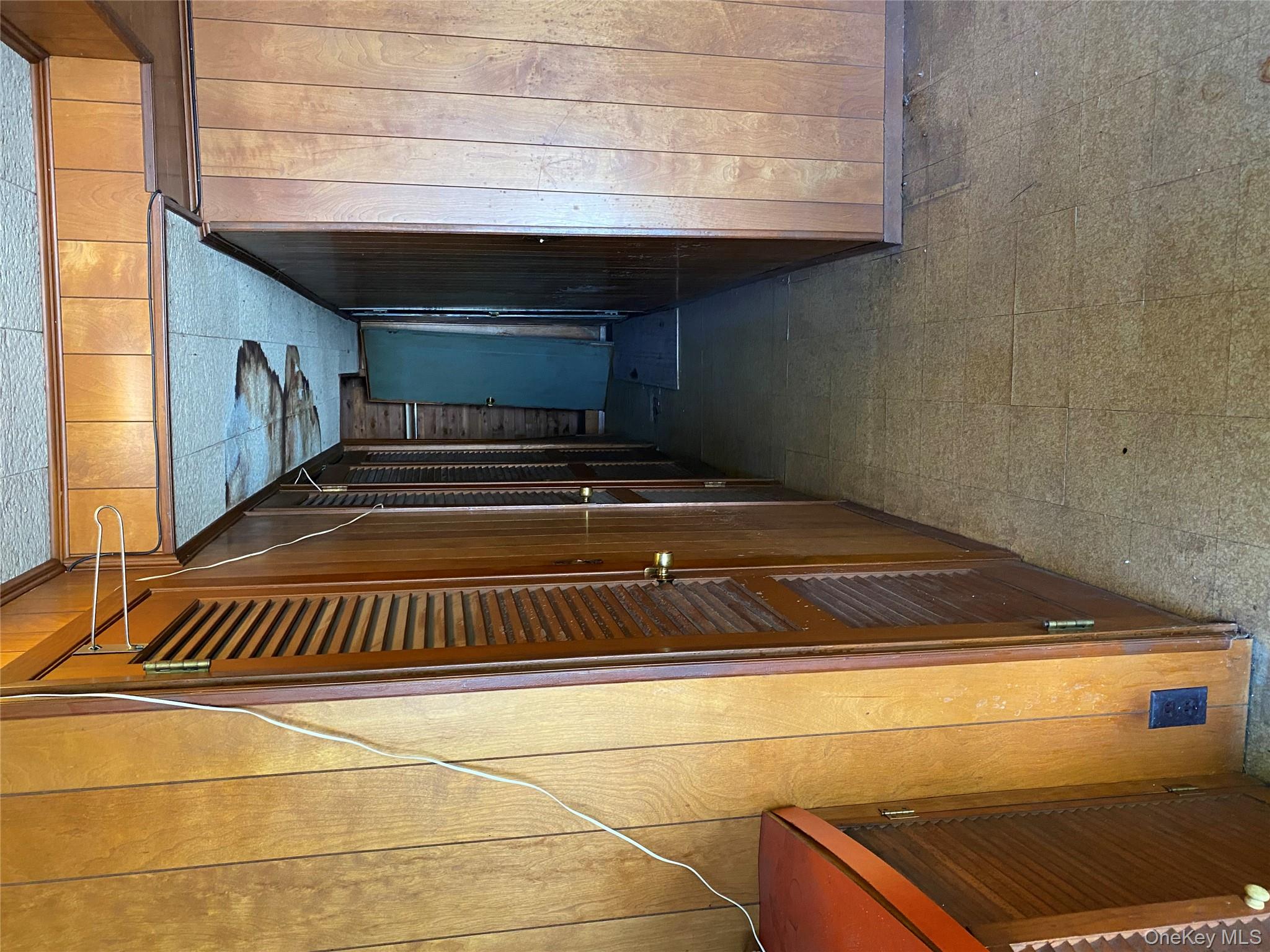 #19 photo, 4 Gerri Lane, Yonkers , NY 10703