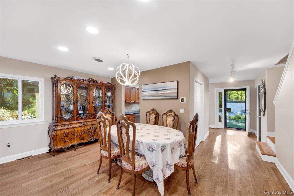 #11 photo, 10 Ironwood Drive, Highland Mills , NY 10930