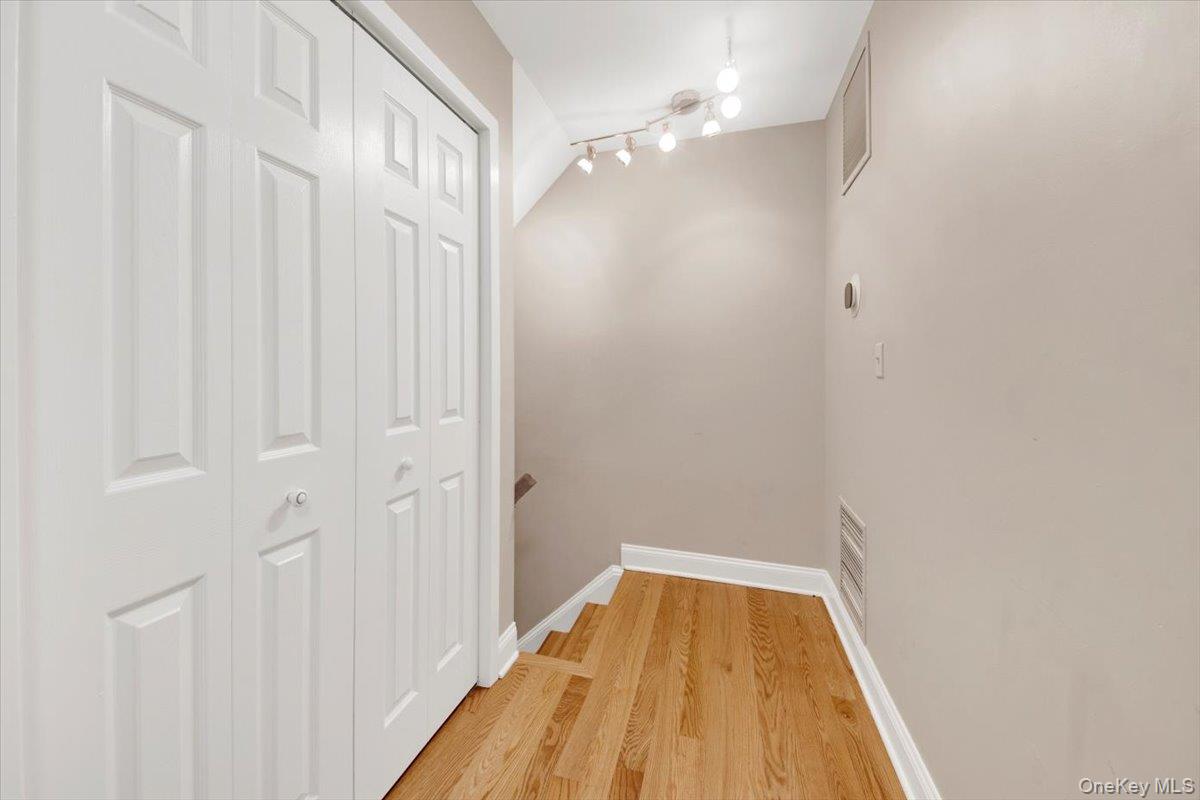 #13 photo, 10 Ironwood Drive, Highland Mills , NY 10930