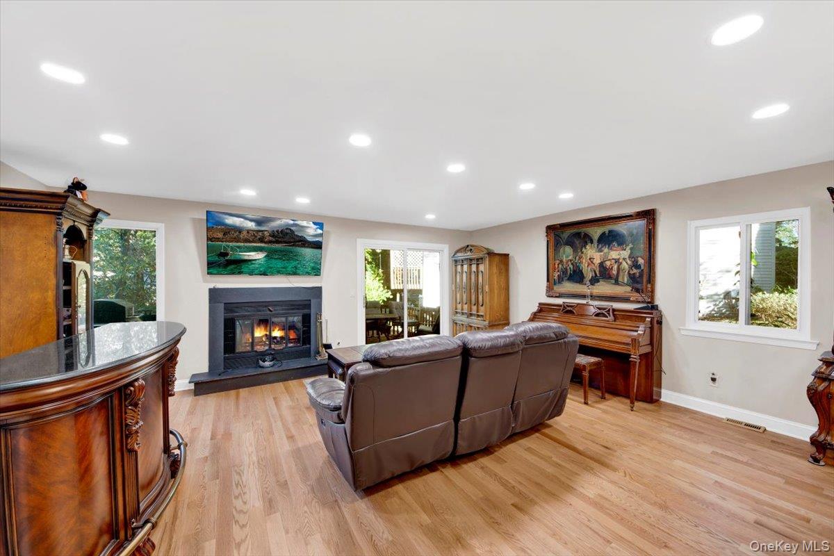 #8 photo, 10 Ironwood Drive, Highland Mills , NY 10930