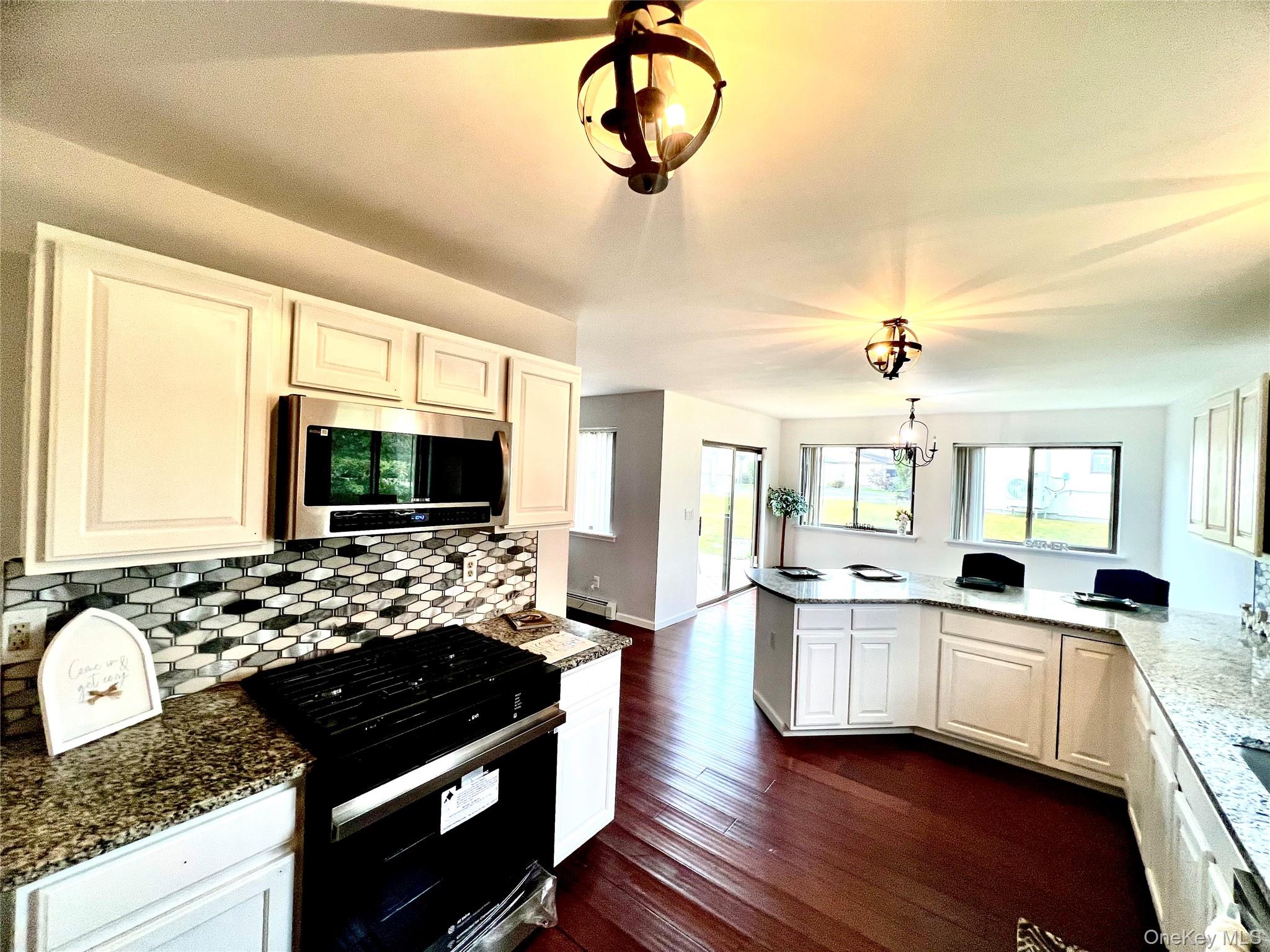 #10 photo, 5 Raleigh Close, Middletown , NY 10940