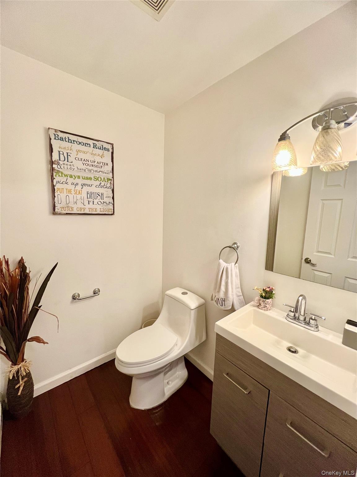 #14 photo, 5 Raleigh Close, Middletown , NY 10940