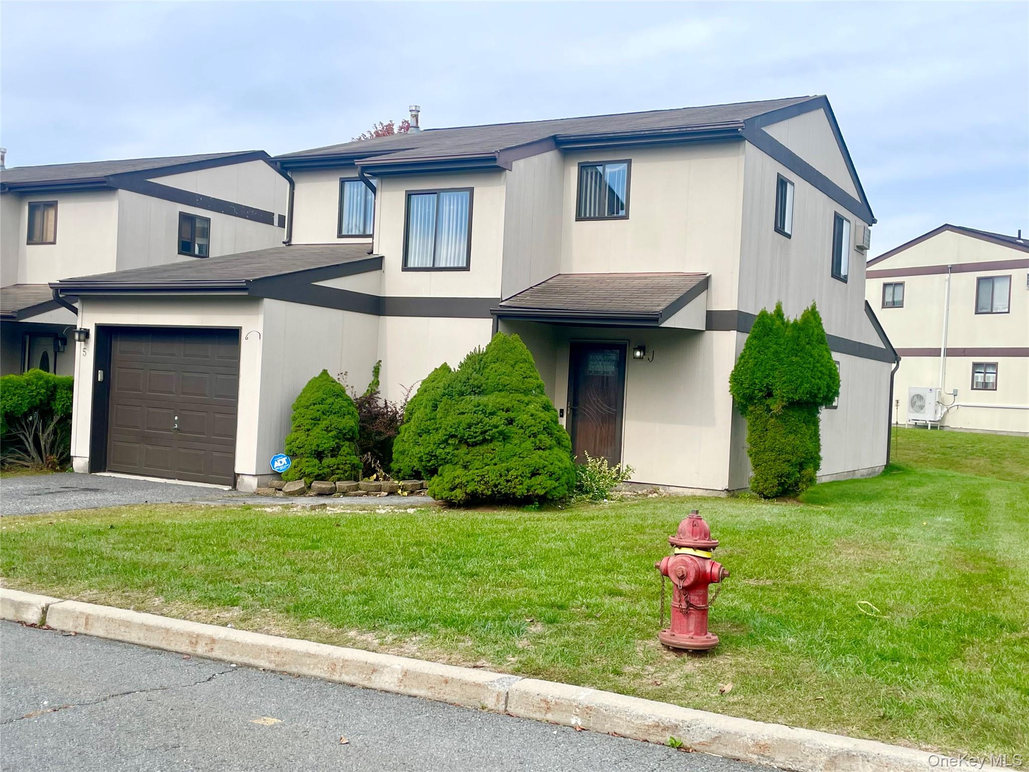 #2 photo, 5 Raleigh Close, Middletown , NY 10940