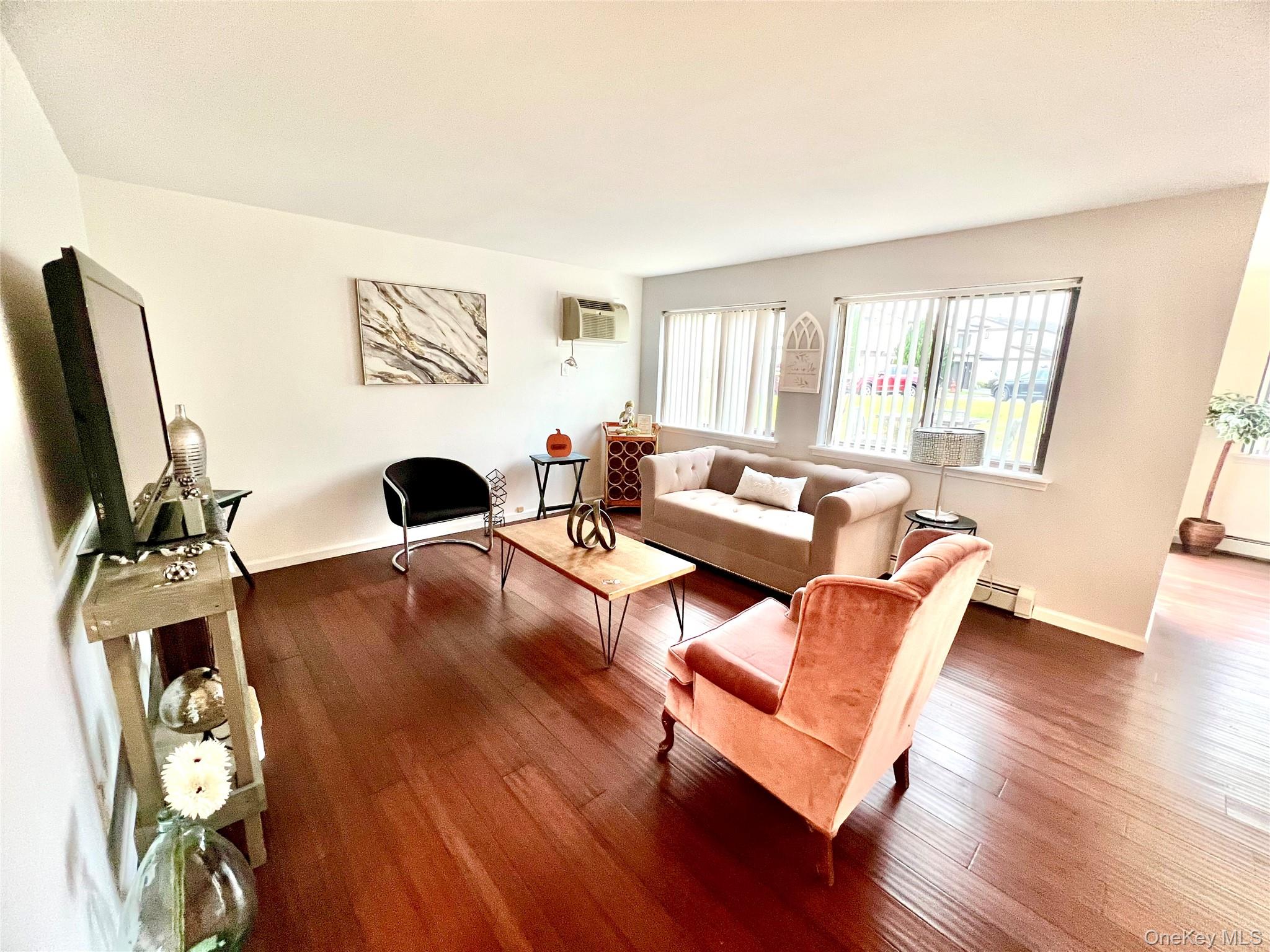 #5 photo, 5 Raleigh Close, Middletown , NY 10940