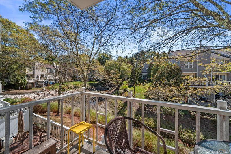 #13 photo, 500 Pondside Drive, White Plains , NY 10607