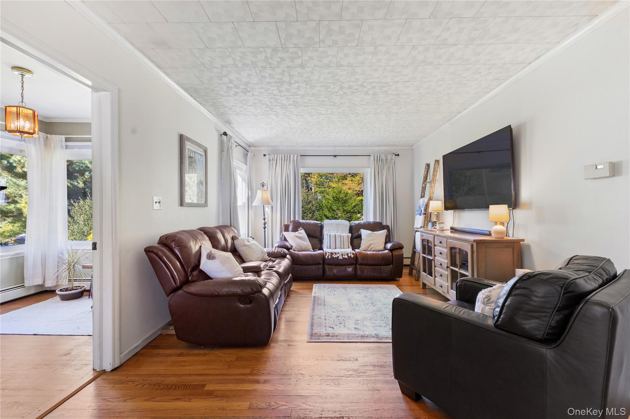 #9 photo, 1645 Amazon Road, Mohegan Lake , NY 10547