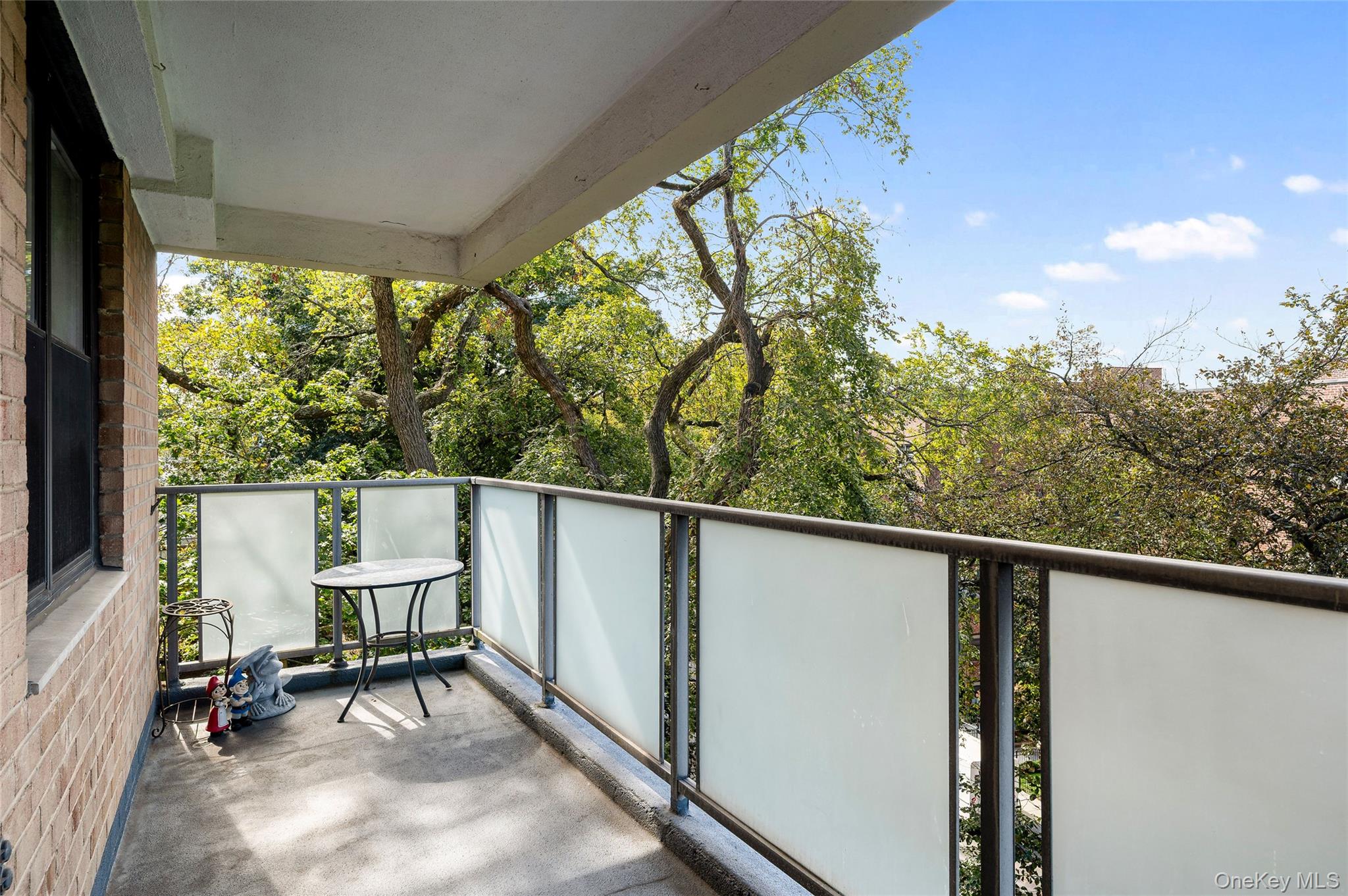 #17 photo, 119 E Hartsdale Avenue, Hartsdale , NY 10530