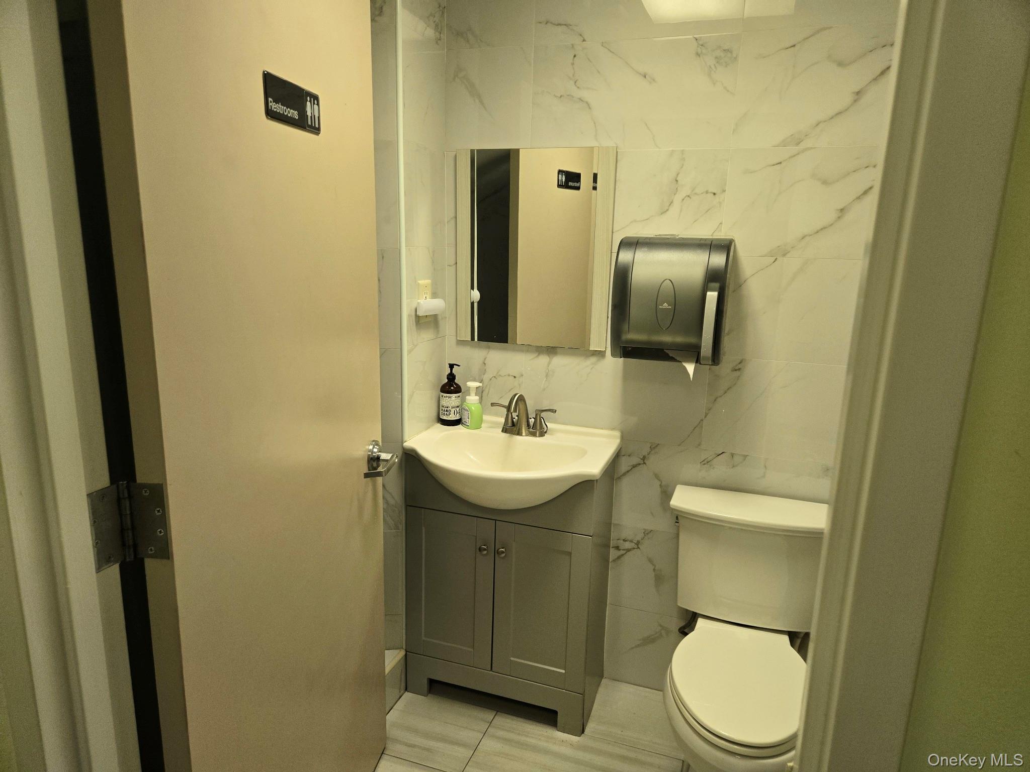 #14 photo, 298 NY-59, Nyack , NY 10960