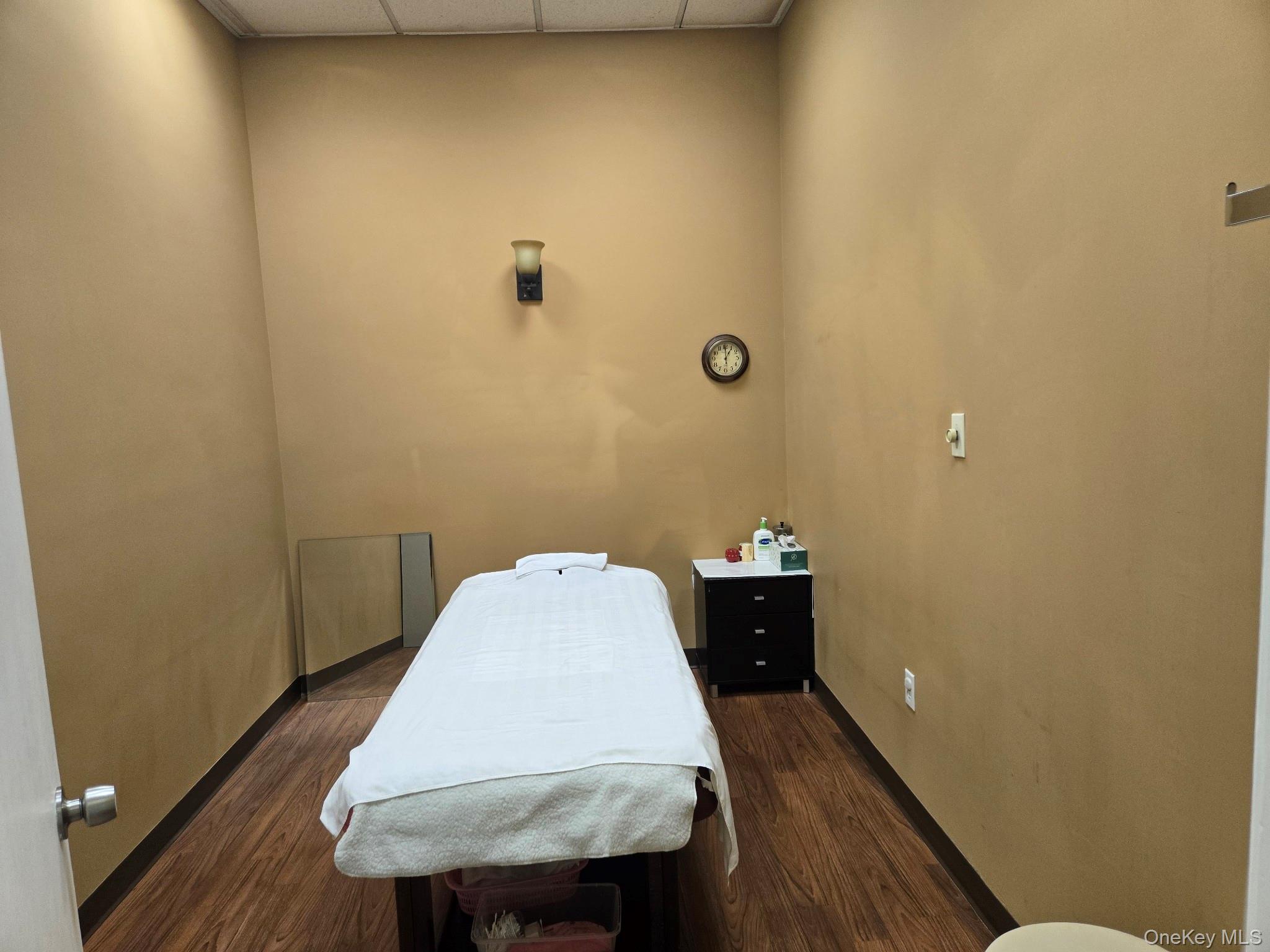 #8 photo, 298 NY-59, Nyack , NY 10960