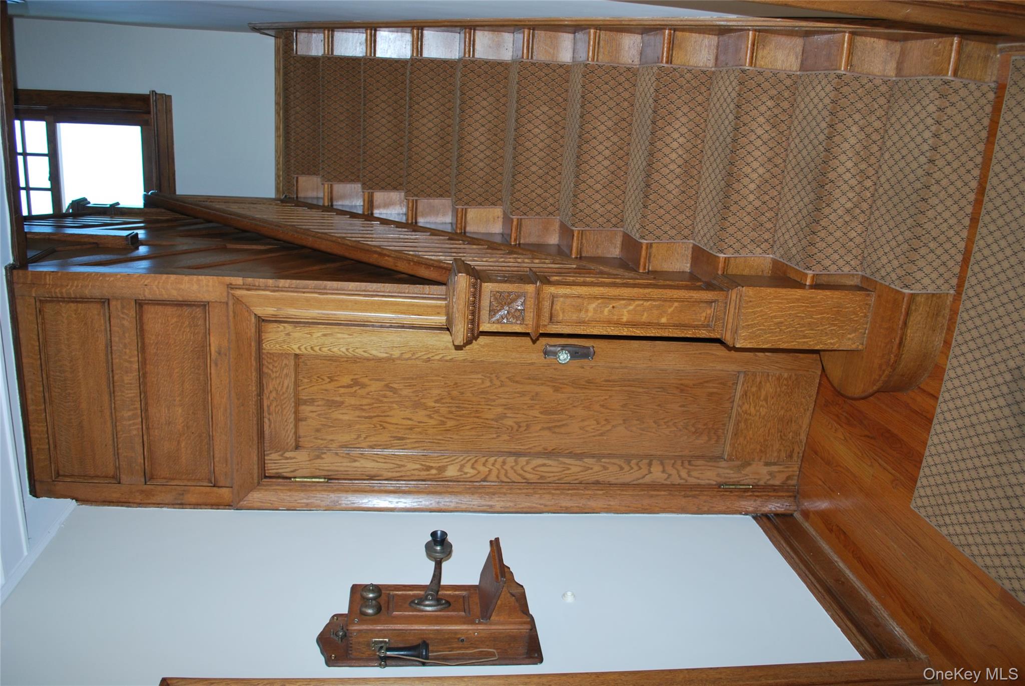 #9 photo, 297 Clocks Boulevard, Massapequa , NY 11758