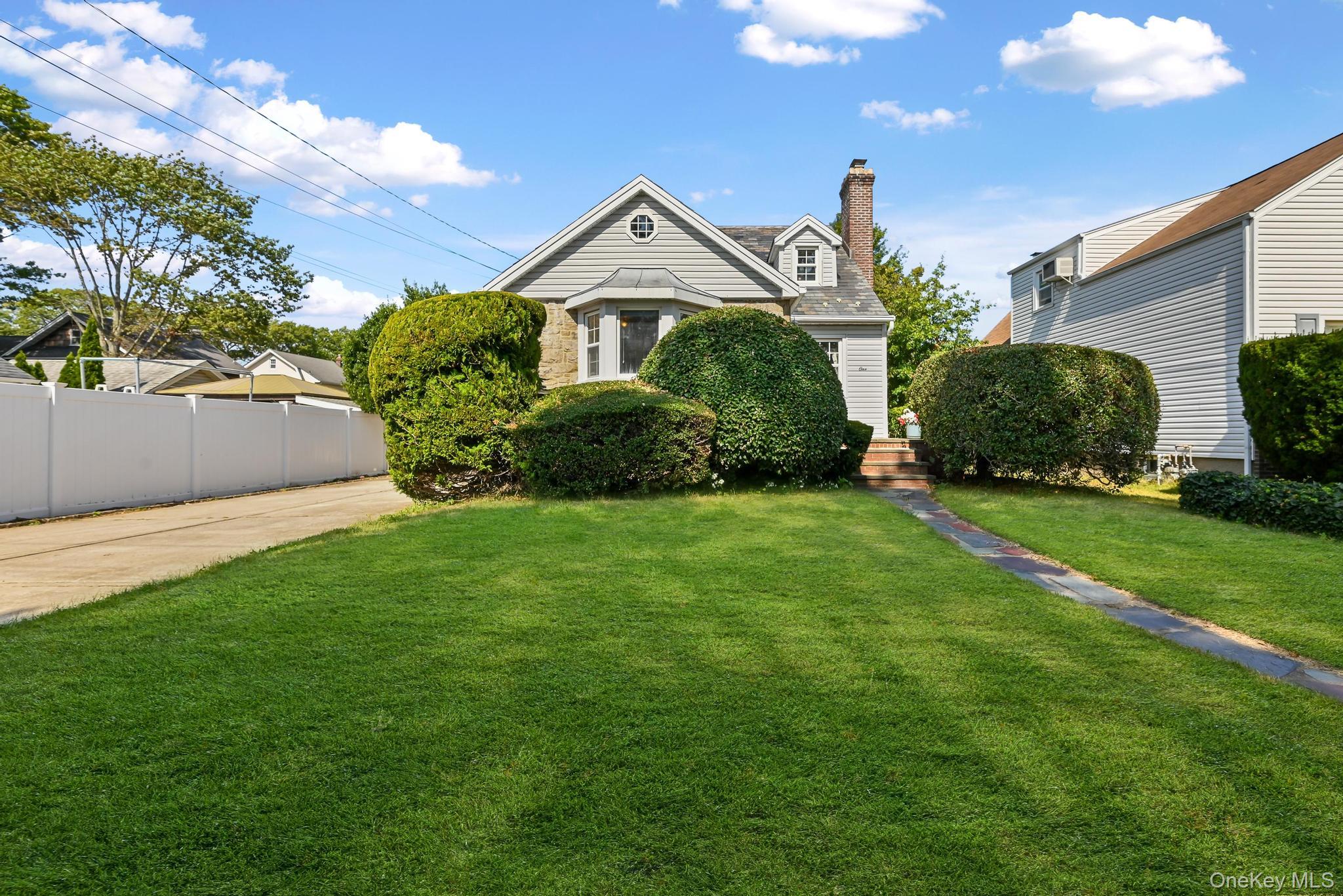 #1 photo, 1 George Place, 长岛 East Rockaway , NY 11518