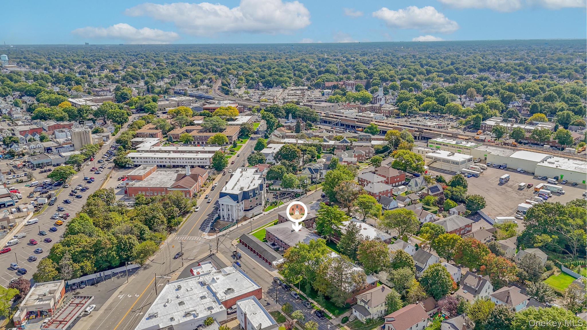 #18 photo, 5 Adelaide Street, 长岛 花卉园 Floral Park , NY 11001