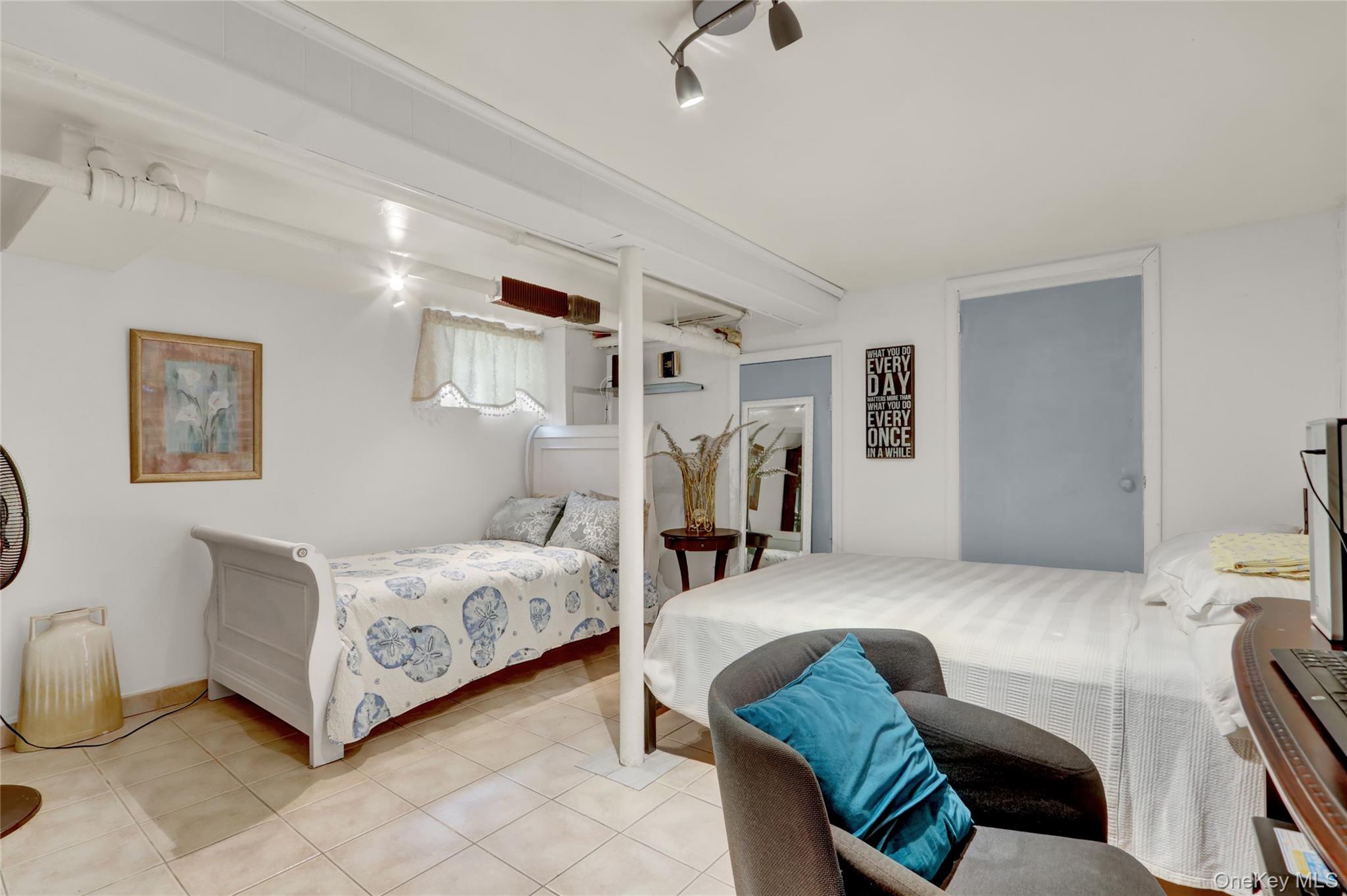 #15 photo, 58-15 134th Street, Flushing , NY 11355