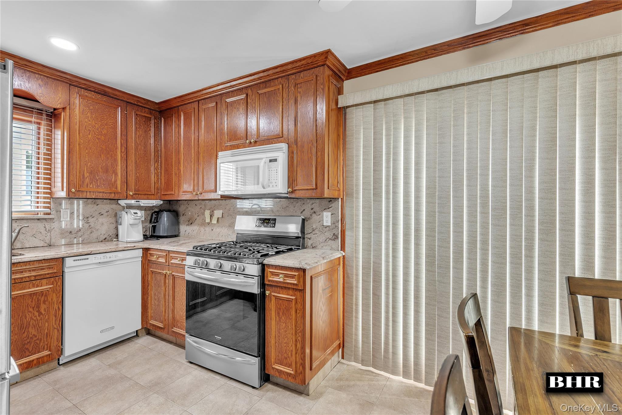 #5 photo, 6 Mulberry Avenue, Staten Island , NY 10314