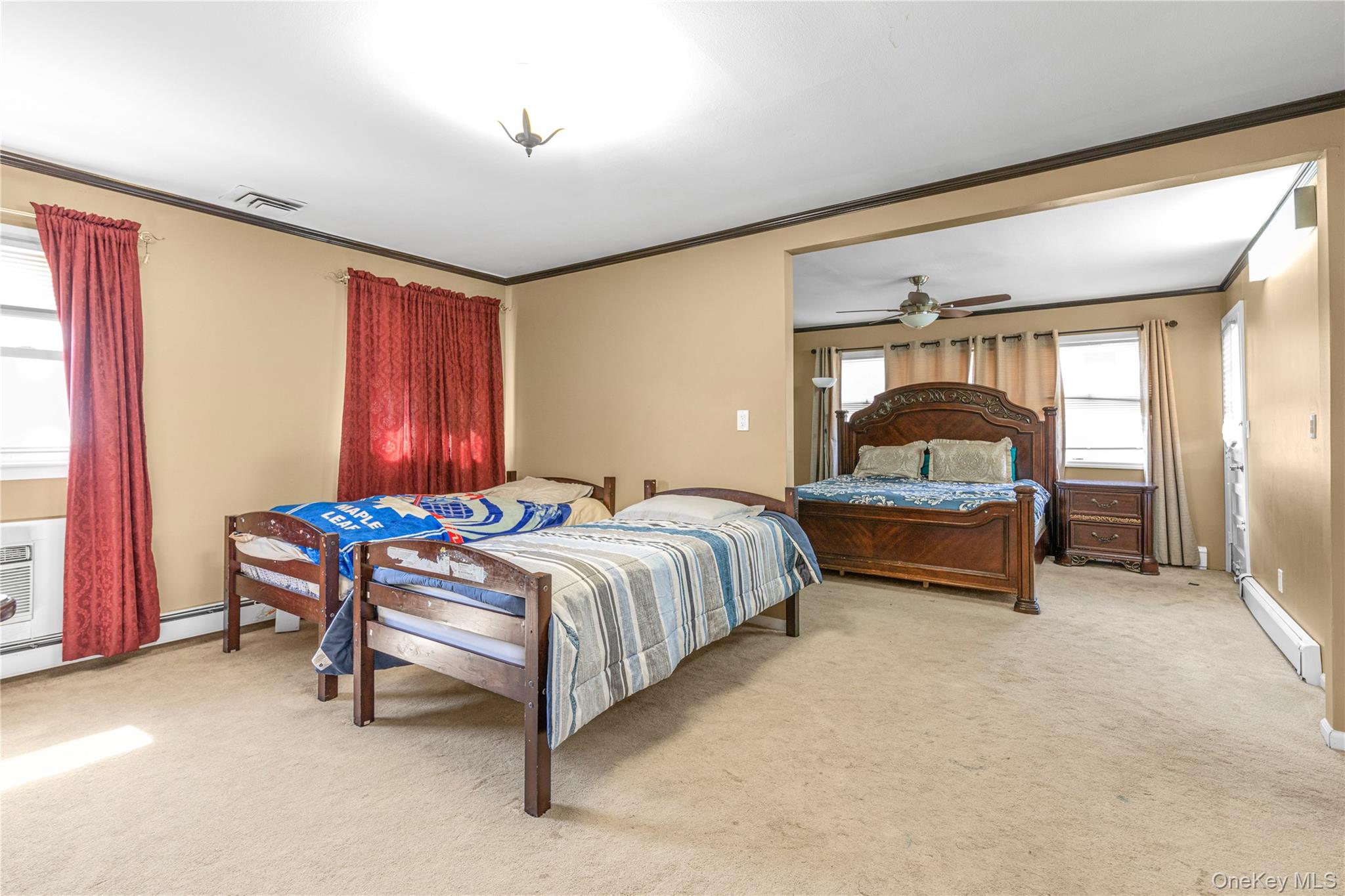 #14 photo, 80 Rosalie Court, ナッソー郡 East Meadow , NY 11554