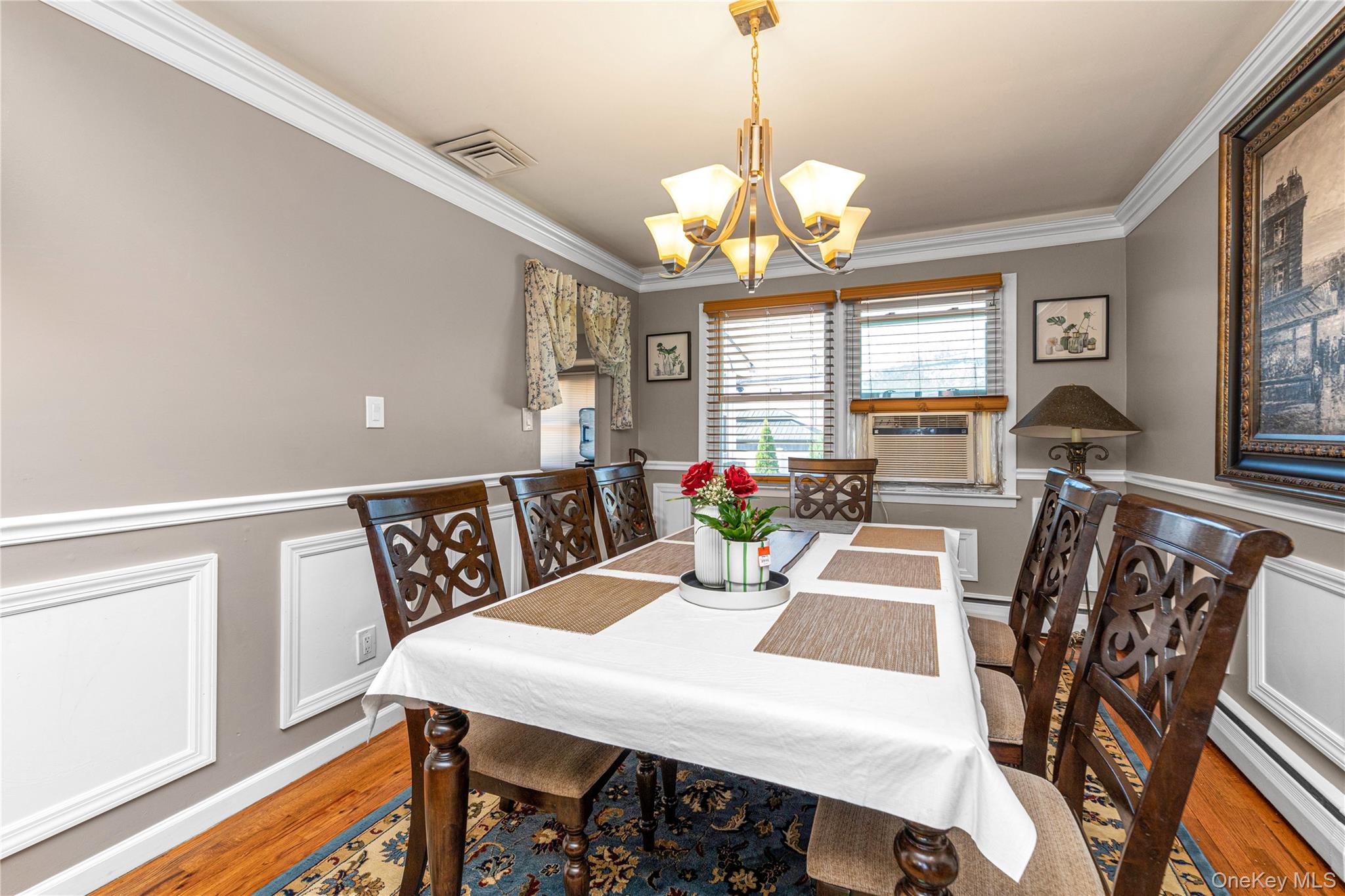 #6 photo, 80 Rosalie Court, ナッソー郡 East Meadow , NY 11554